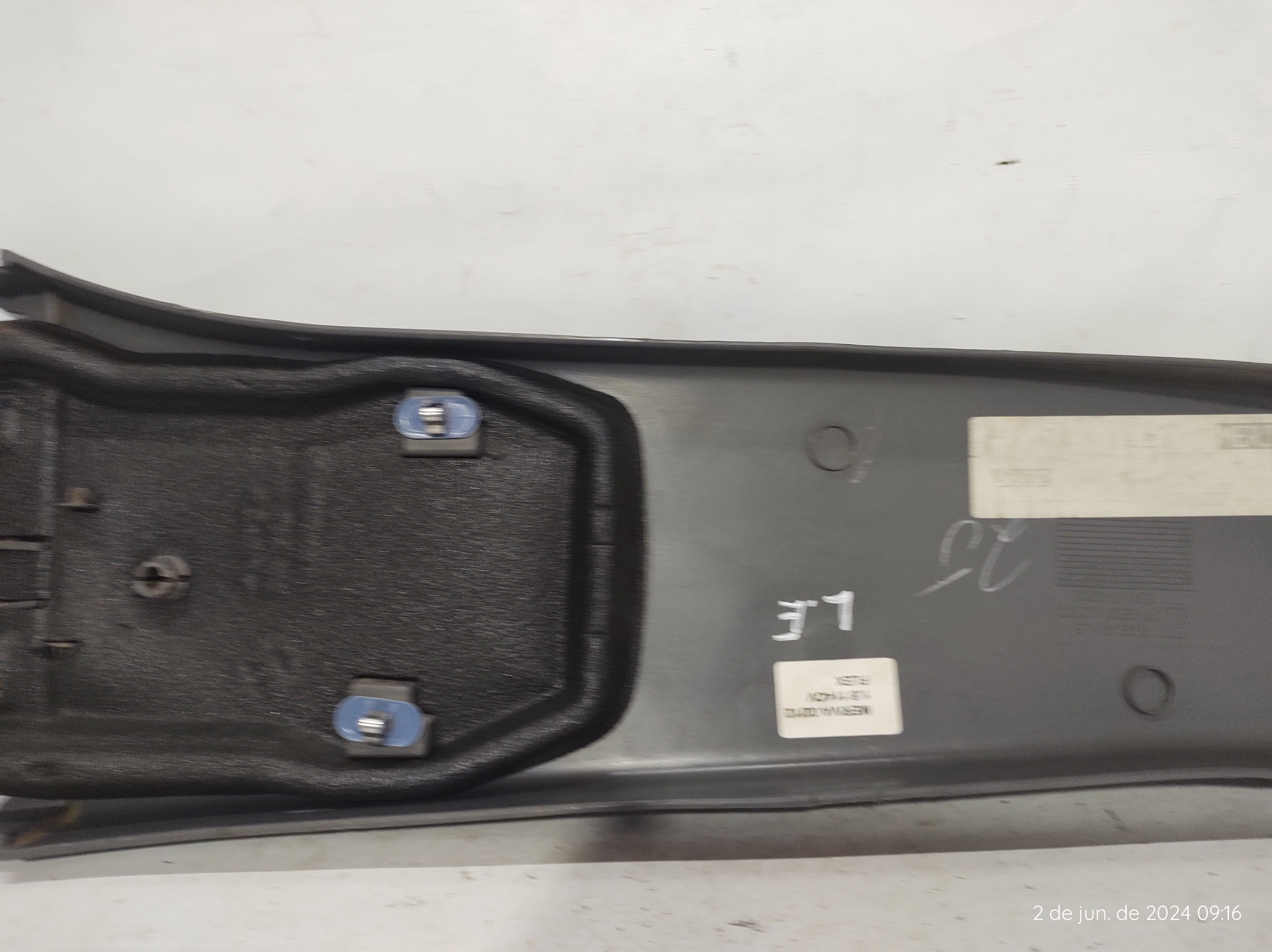 Moldura Esquerda Coluna Central Meriva 2 A 12 93392499 6