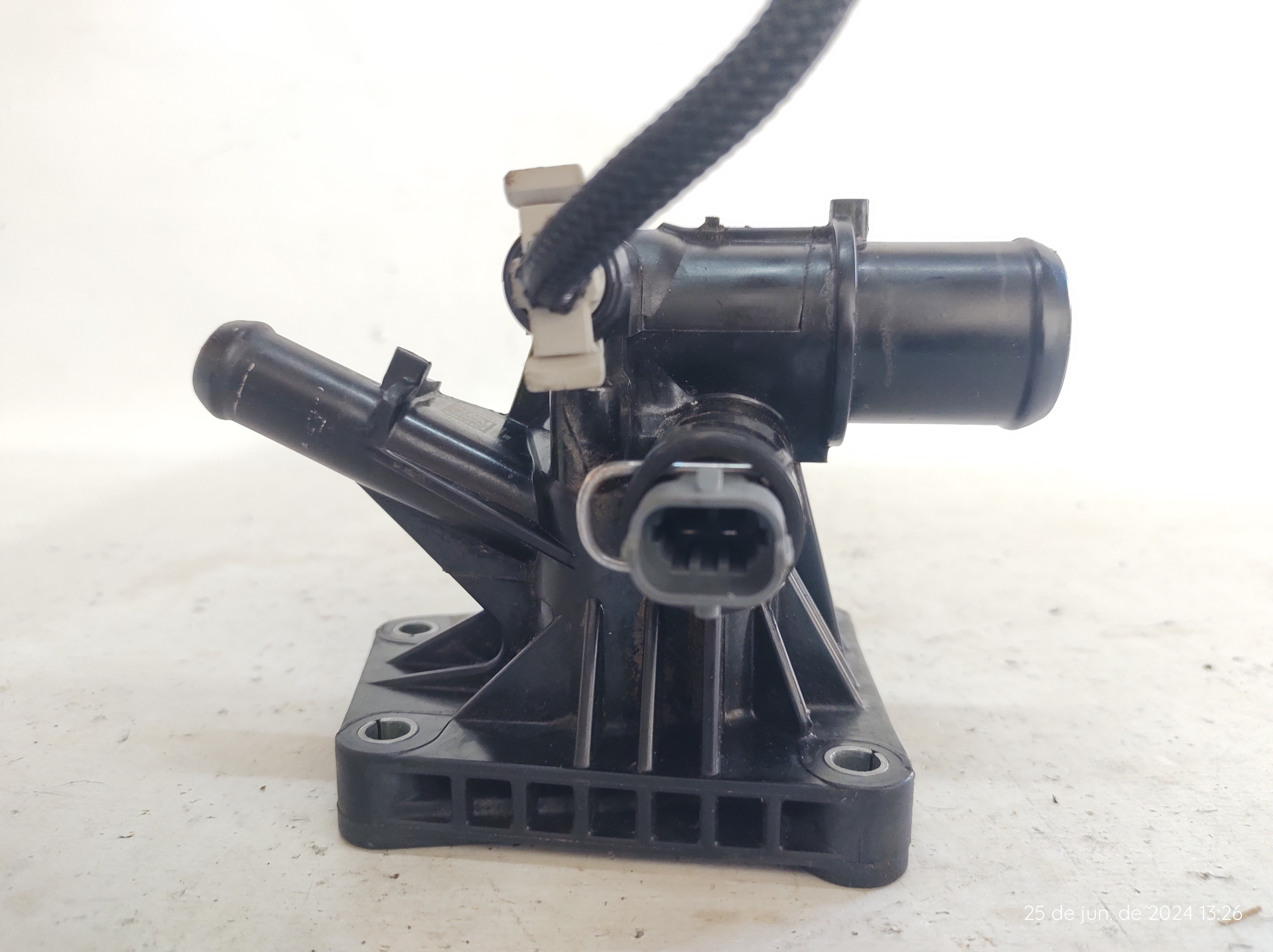 Carcaça Válvula Termostática Argo Cronos 1.0 3cc 17 A 23 2