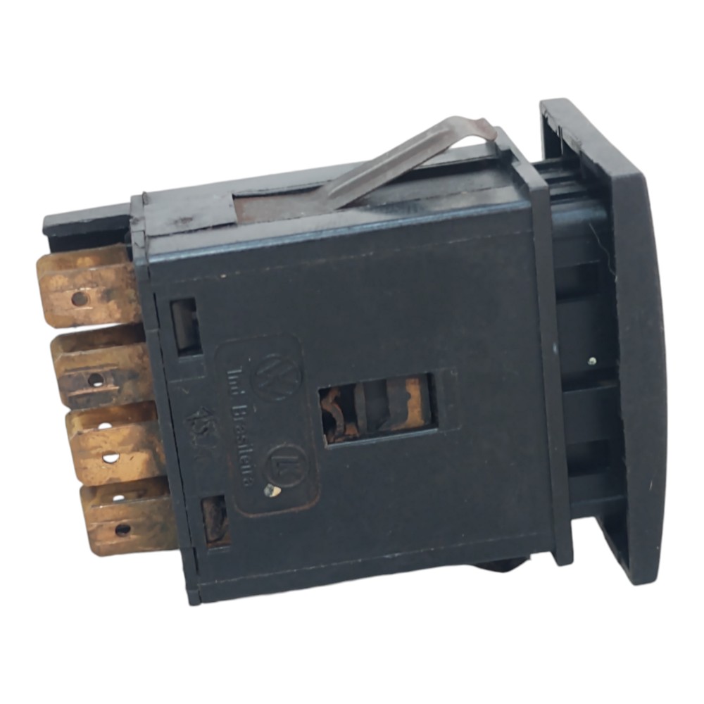 Botão Pisca Alerta Vw Gol Saveiro Parati 2000 A 2012 G3 G4 Preto 2