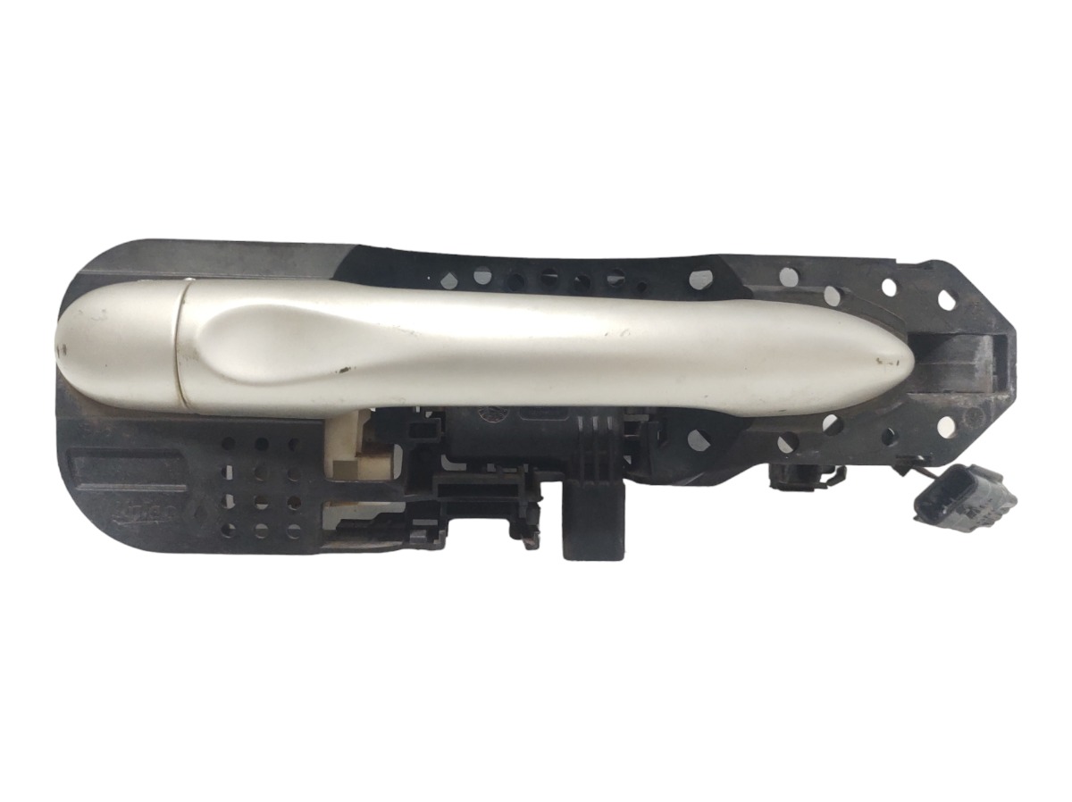 Maçaneta Ext Dianteira Direita Fluence 11 A 15 806060042r Prata Dianteira 1
