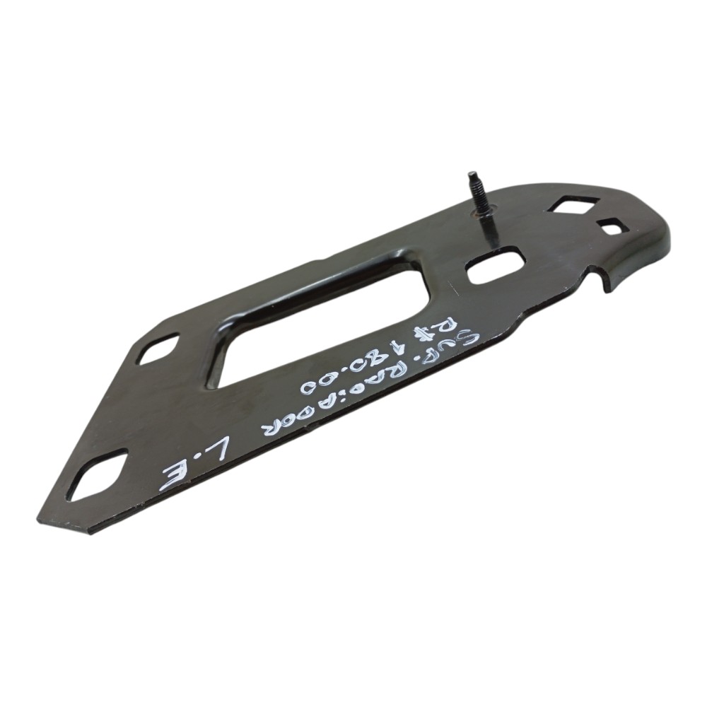 Suporte Radiador Lado Esquerdo A4 2013 2014 2015 2016 3