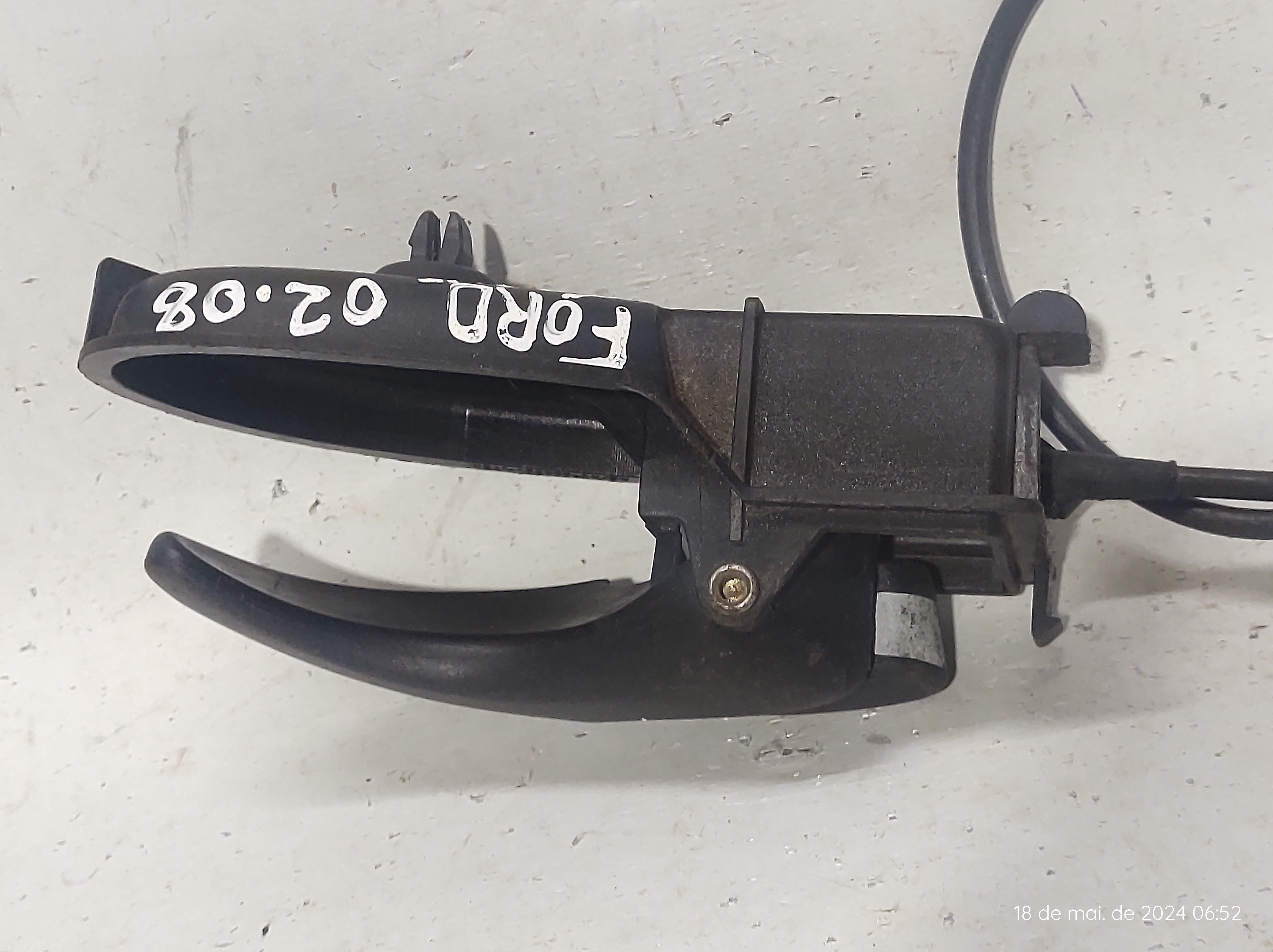 Maçaneta Interna Traseira Dirieta Focus 02a 08 – Preto – Traseira 2