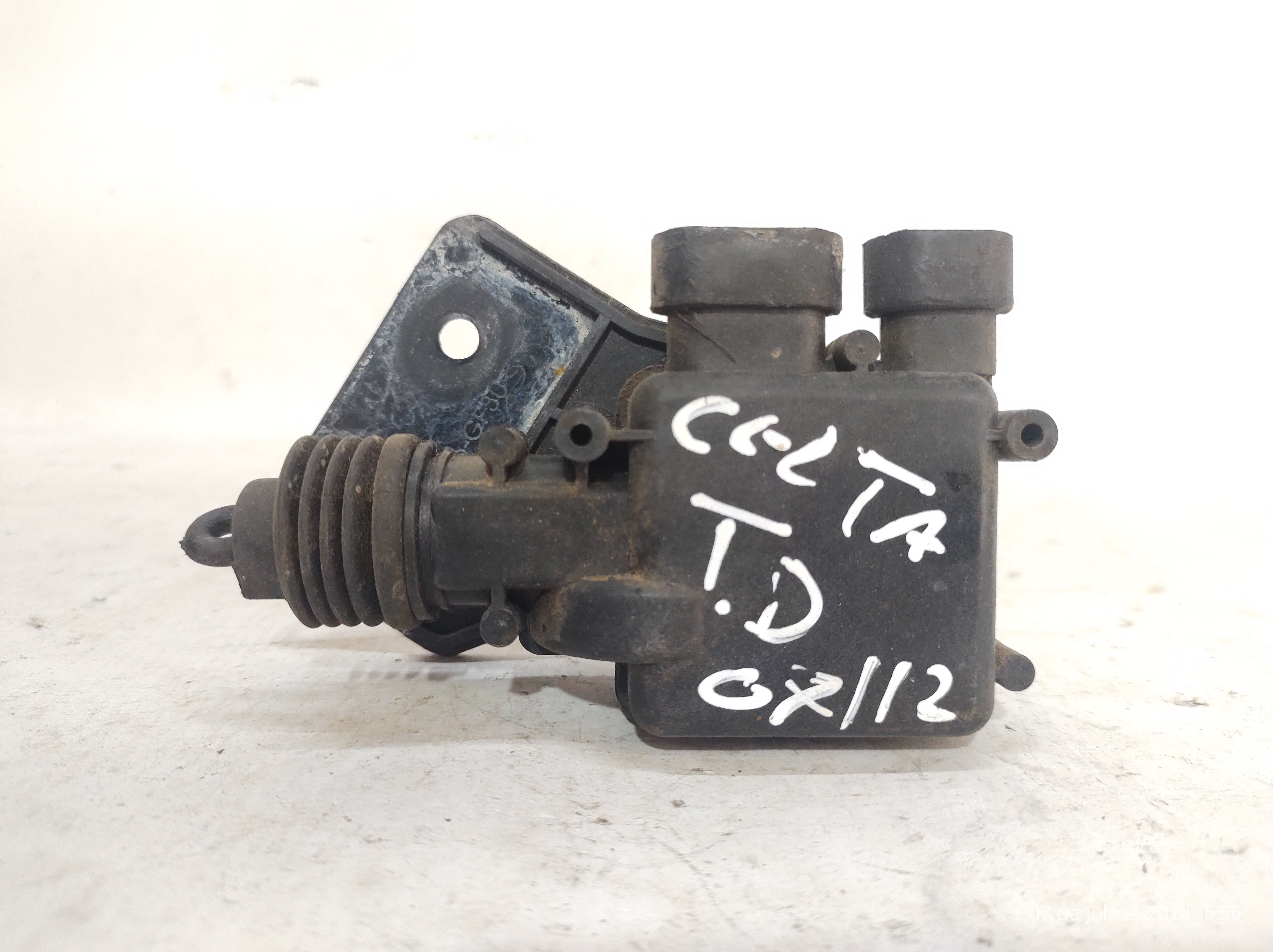 Trava Eletrica Porta Traseira Direita Celta 07 A 12 9