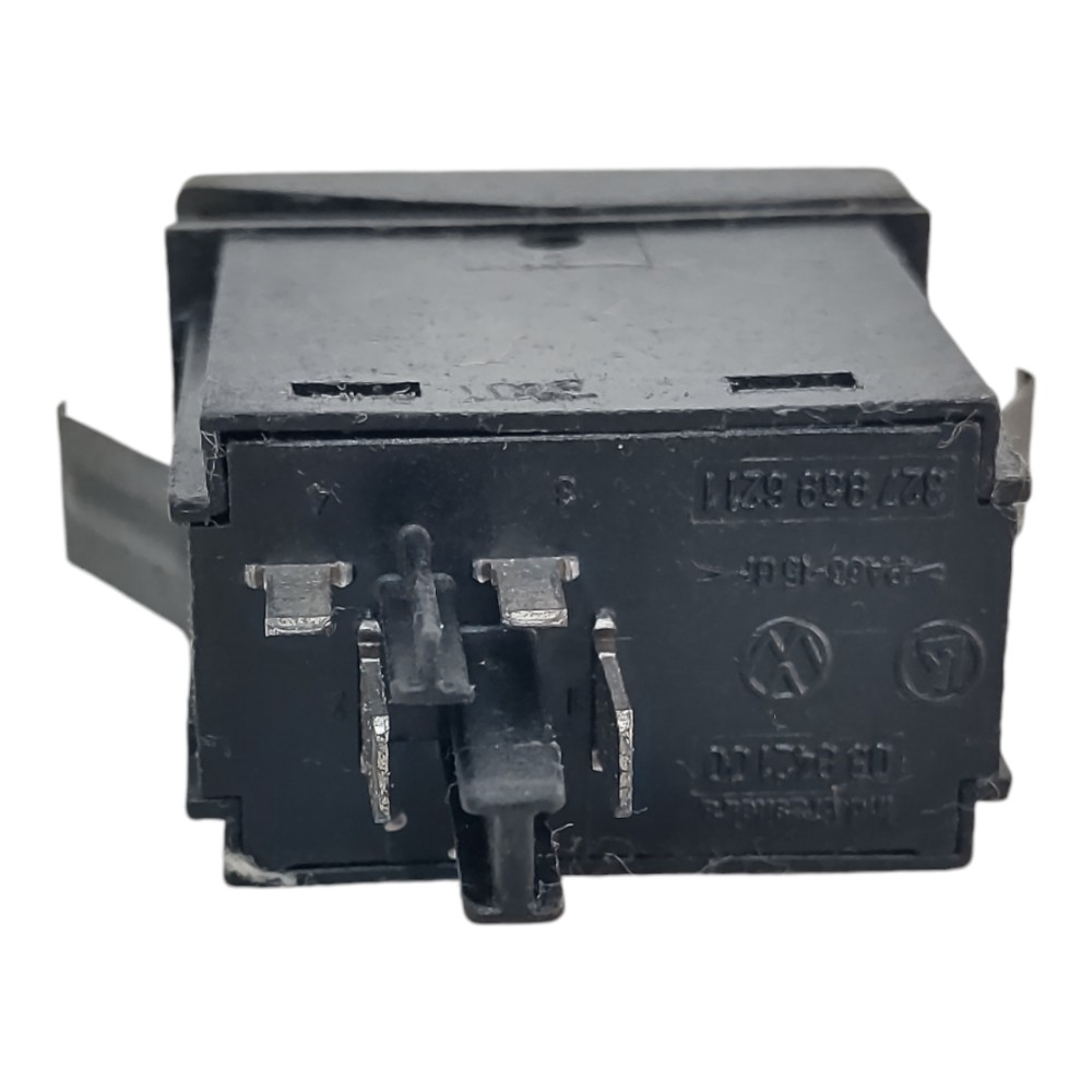 Botão Desembaçador Traseiro Vw Santana 1998 A 2006 7