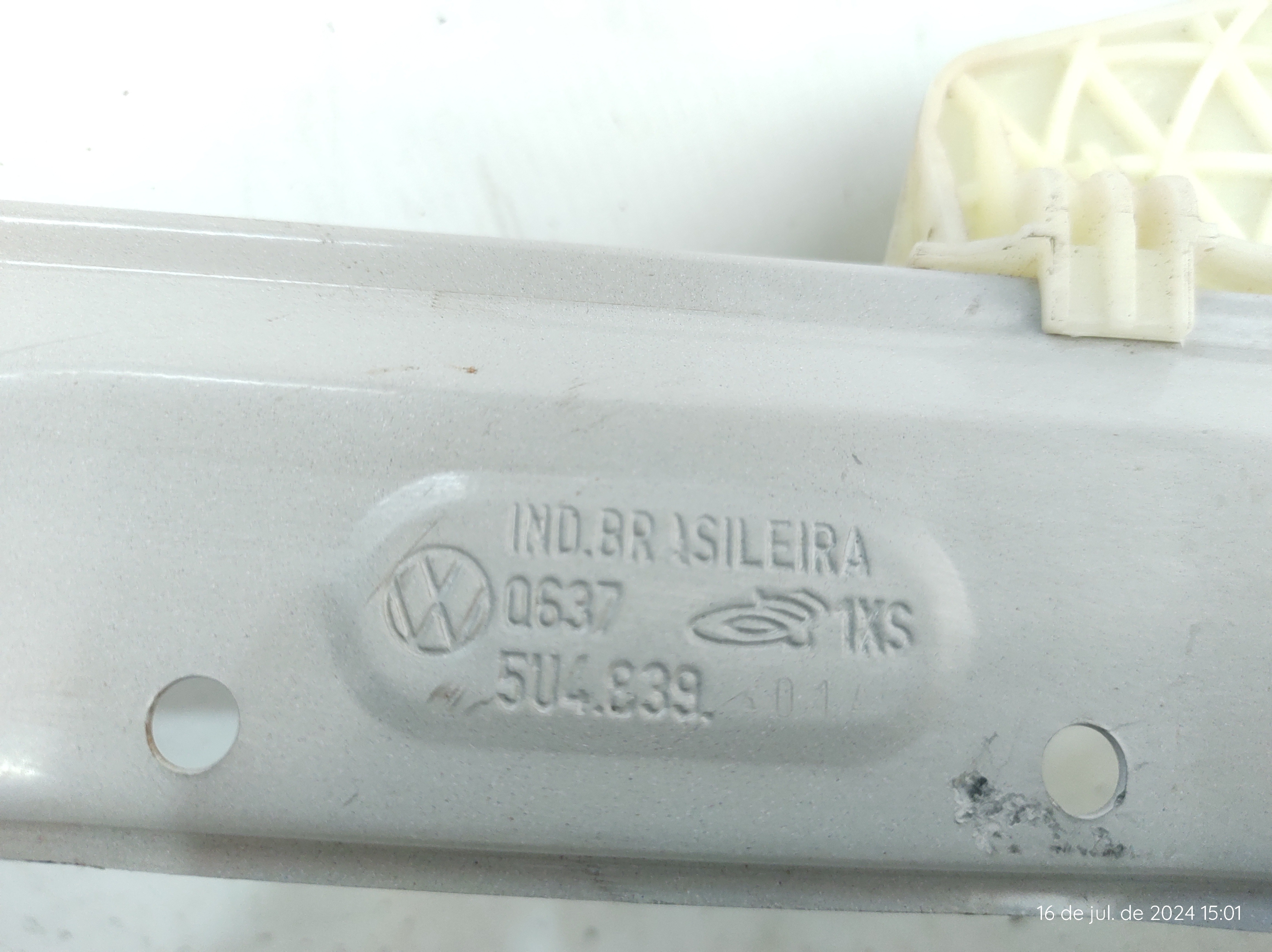 Maquina Vidro Manual Traseiro Esquerdo Gol Voyage 09 A 23 10