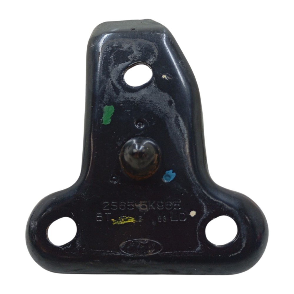 Suporte Eixo Tras Fiesta Sedan Direito 2004 2005 2006 A 2012