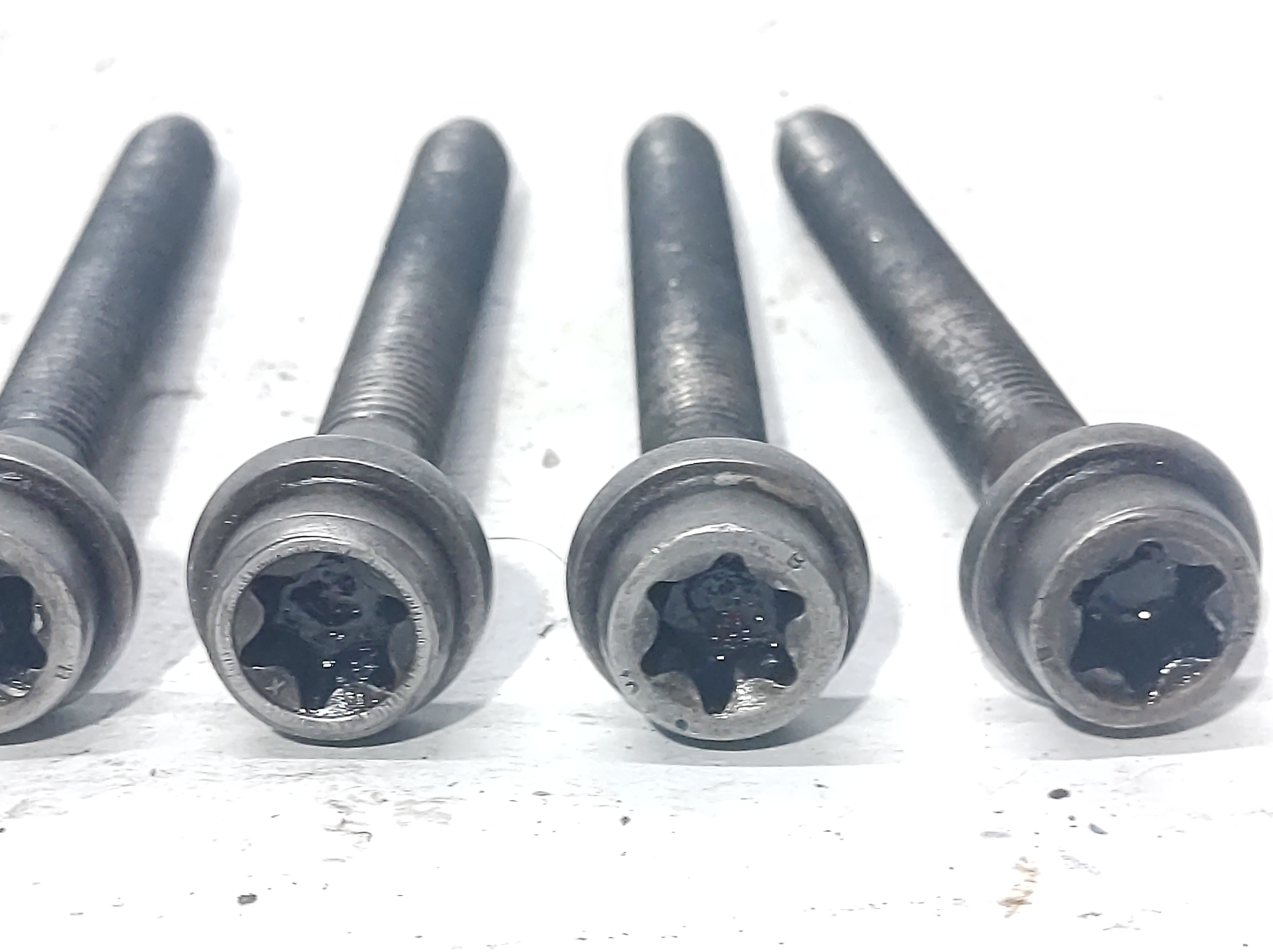 Kit Parafuso Cabeçote Focus 2.0 16v Zetec 2001/2007 Original 2