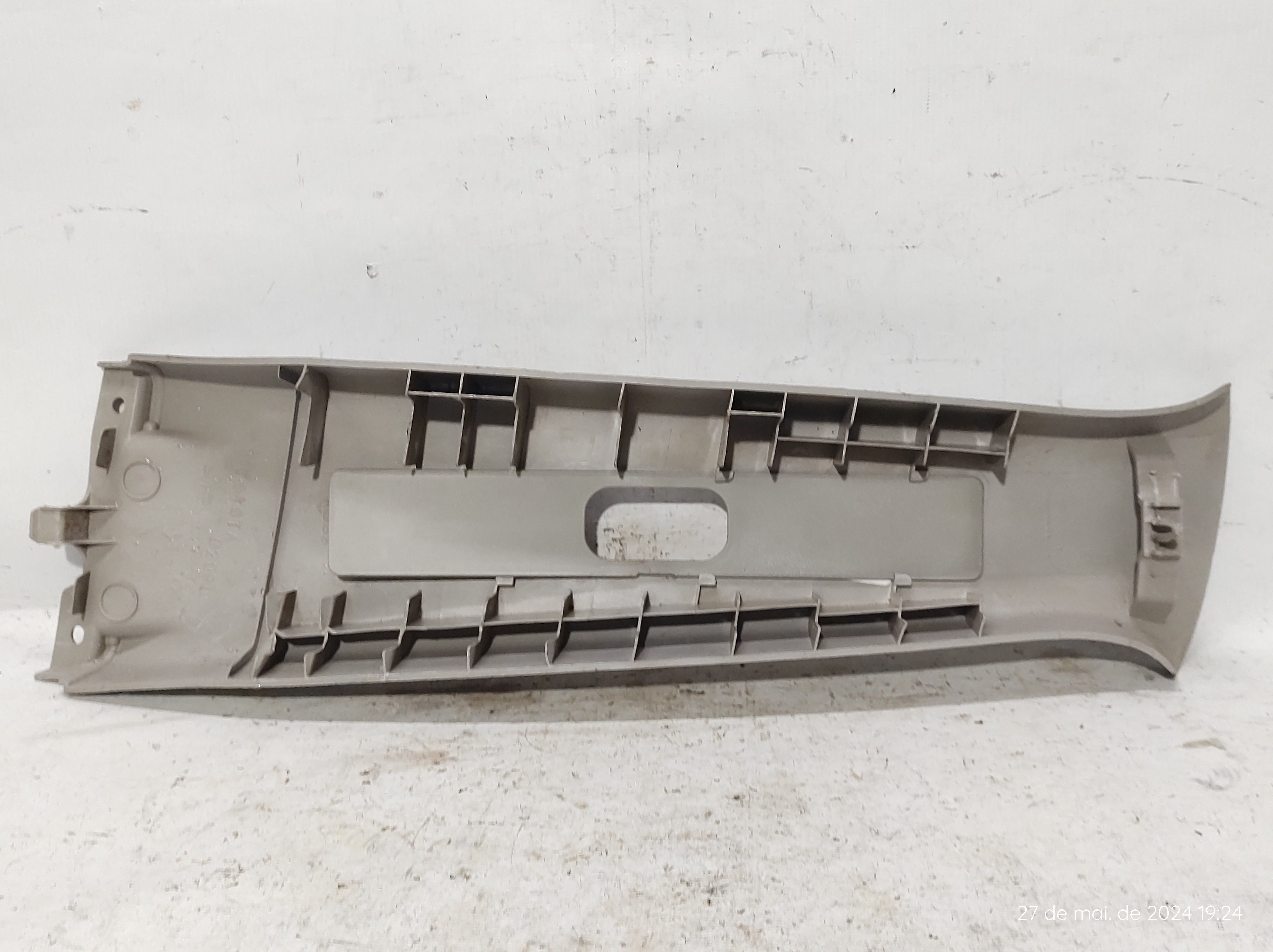 Moldura Direita Coluna Central Corolla 03 A 08 6241102090 2