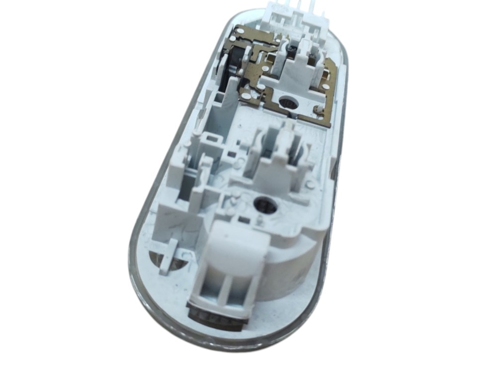 Luz Interna Teto Lanterna Cortesia Logan Sandero 2015 A 2019 10