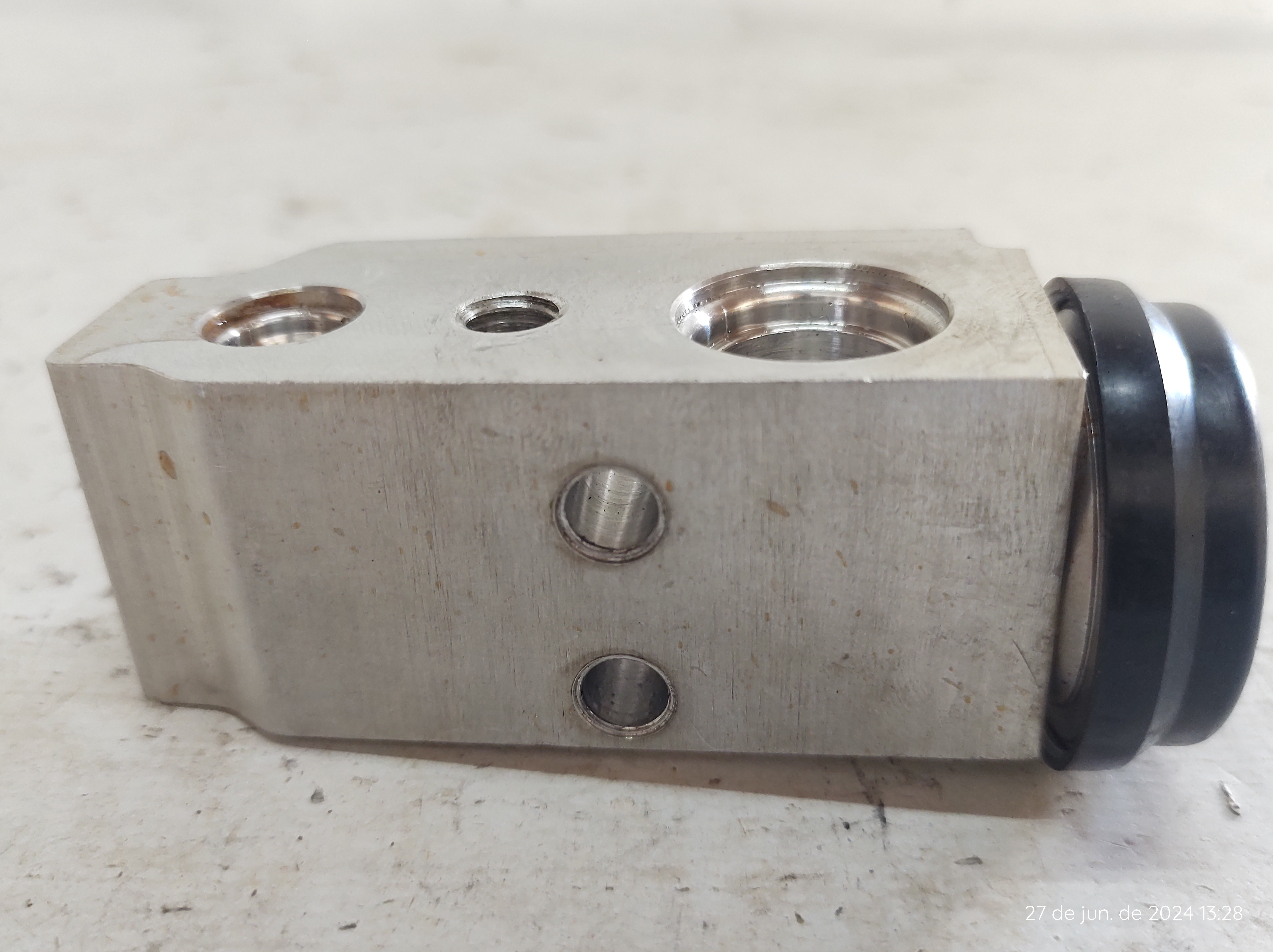 Válvula Block Ar Condicionado Jac J3 11 A 15 3