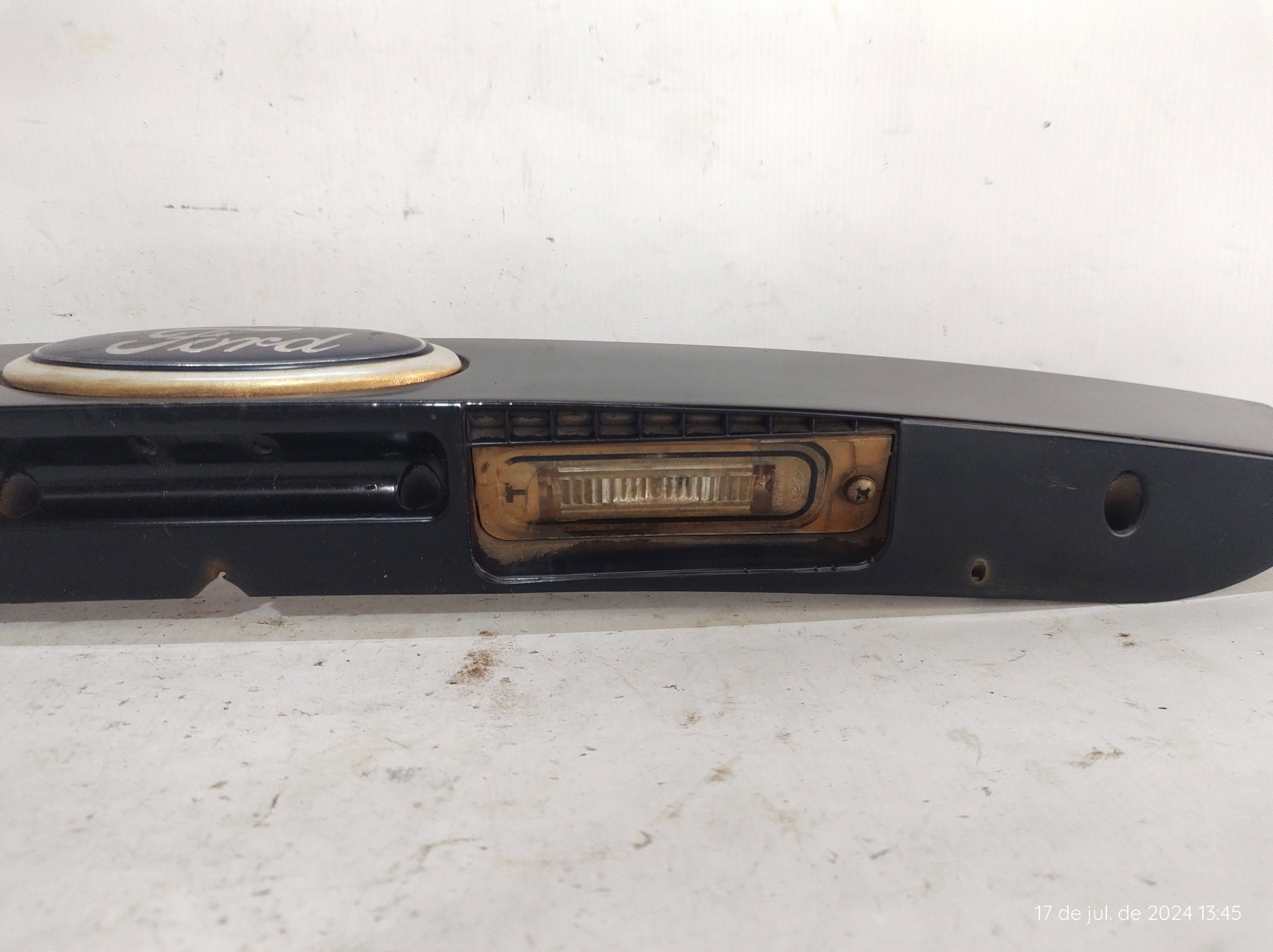 Friso Luz Placa Tampa Traseira Ford Ka 8 A 13 6s65a43404a 10