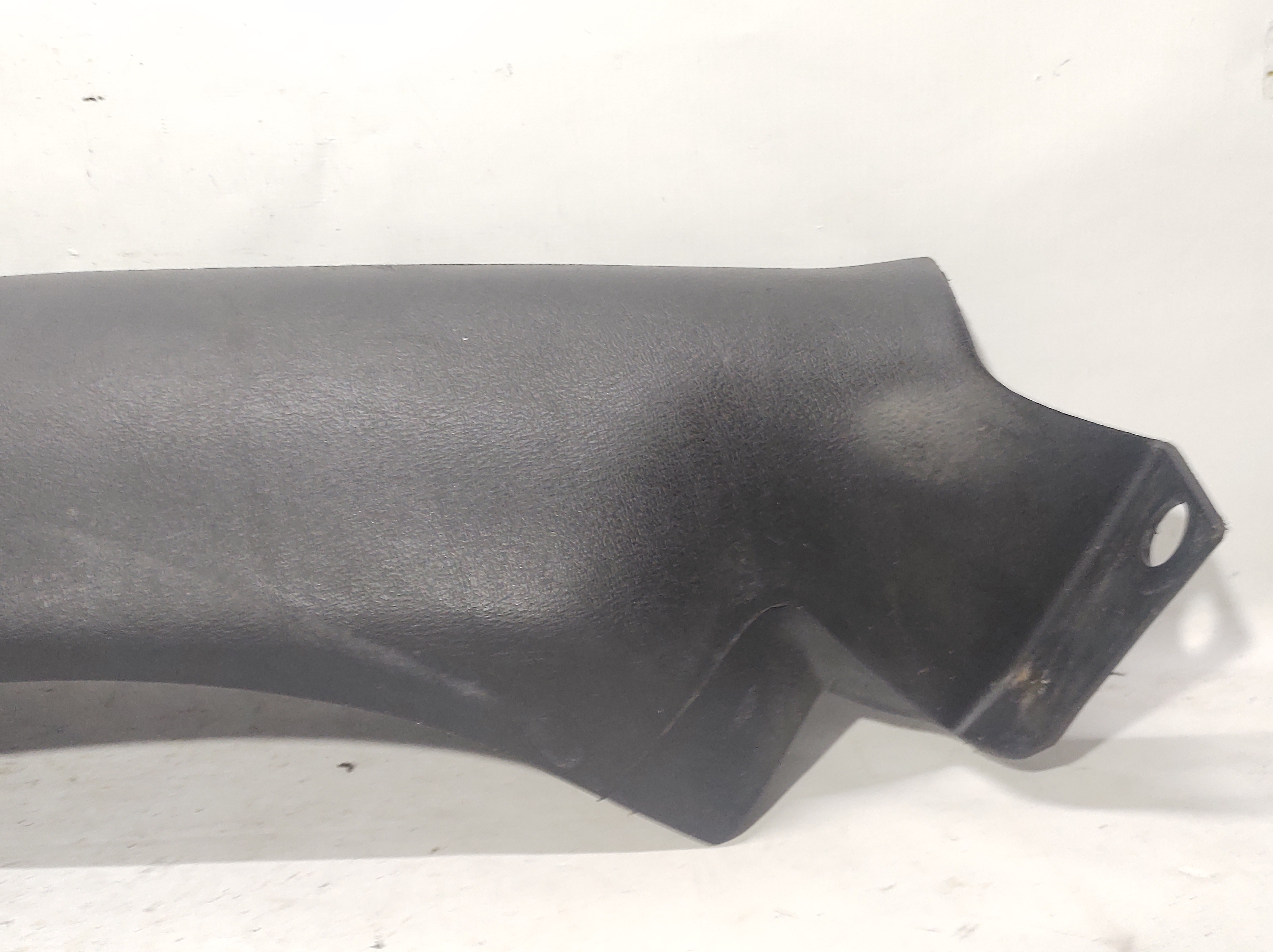 Moldura Inf Caixa Roda Tras Esquerda Golf 99 A 6 1j4867765 4