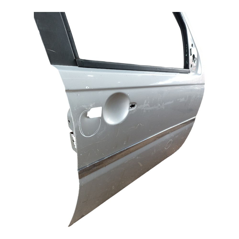 Lorta Dianteira Direita Palio Siena 4p 2009 2010 2011 A 2012 Dianteira Direito Prata 3