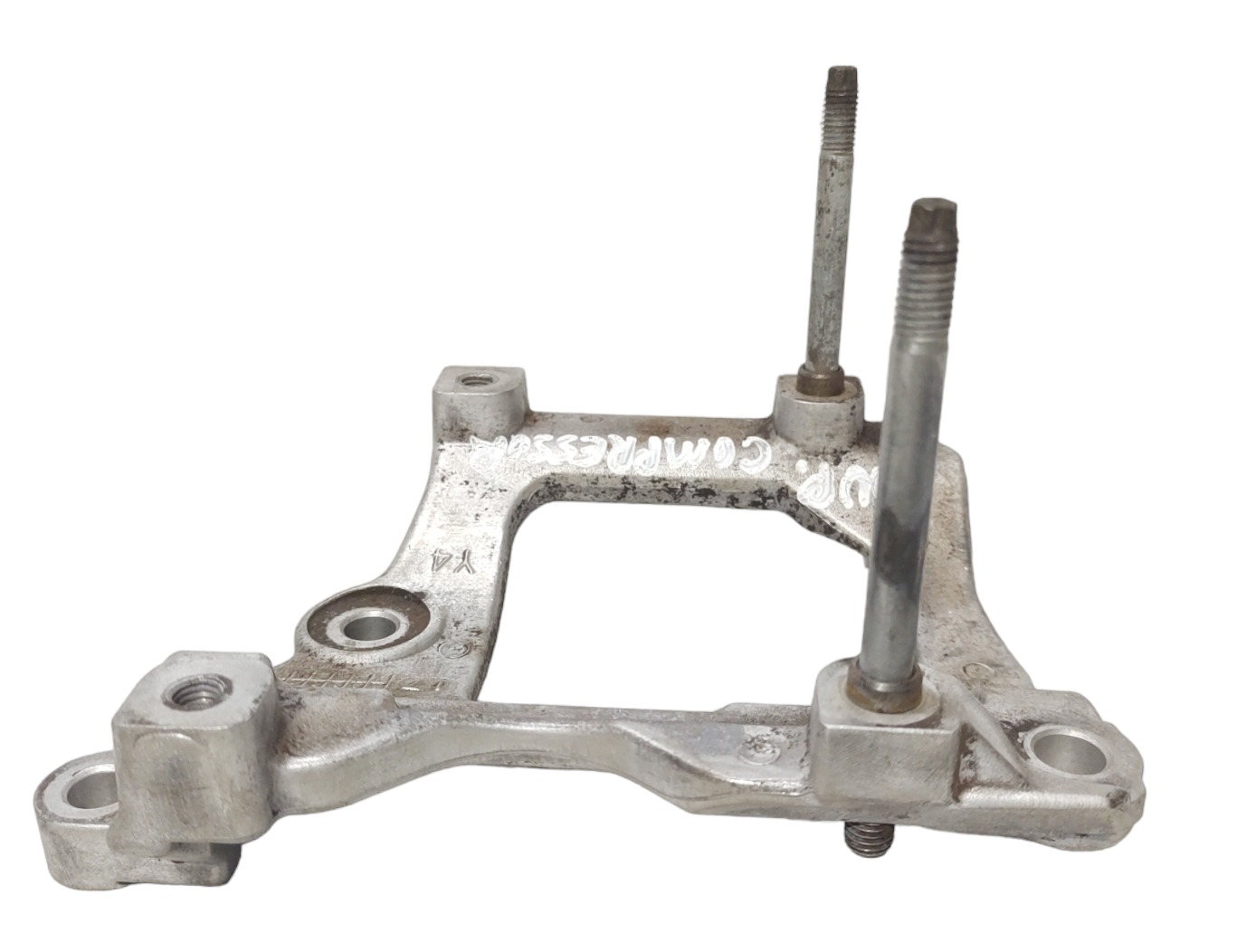Suporte Compressor Ar Condicionado Hilux Diesel 17 A 22 2