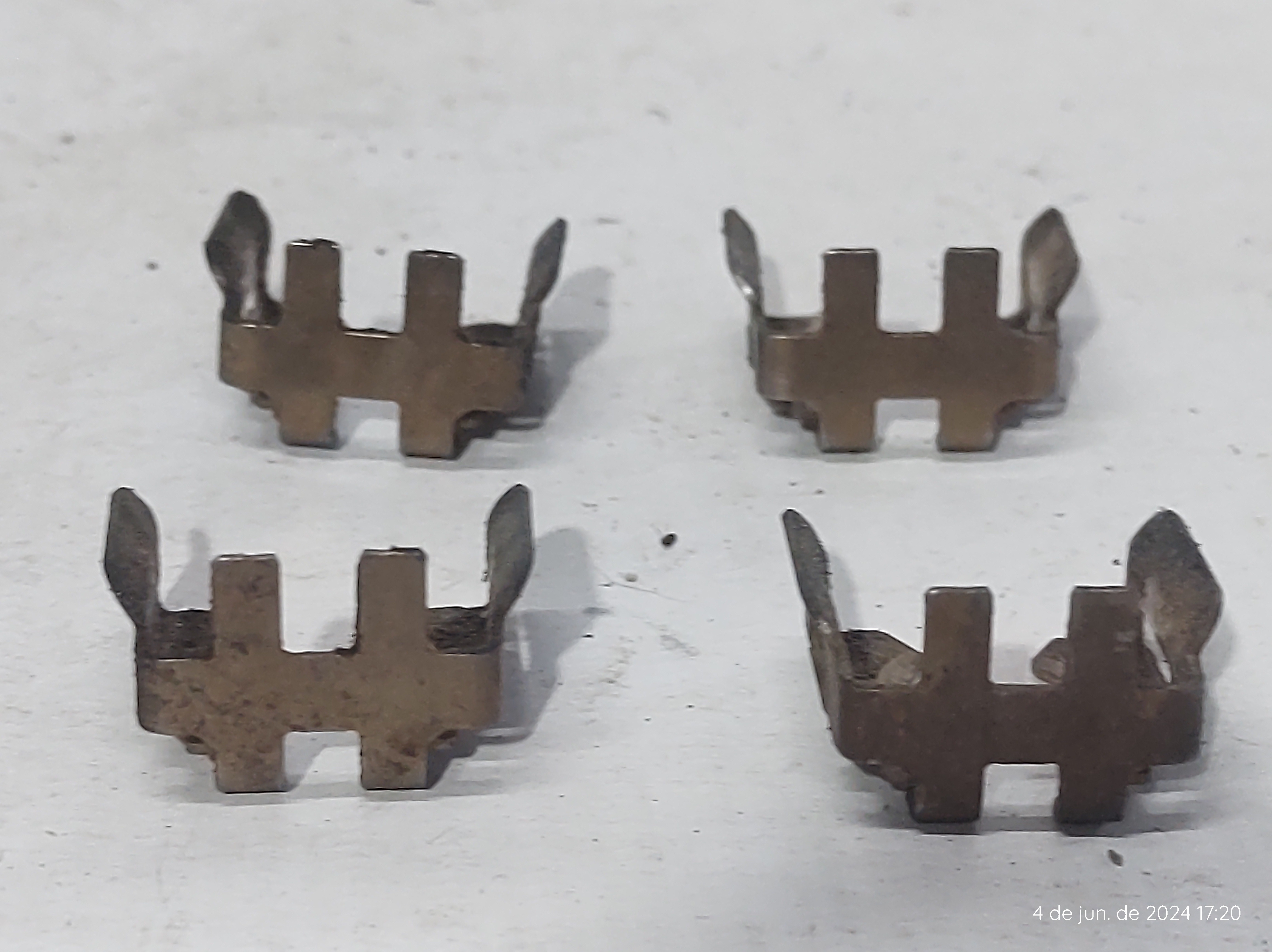 Travas Bicos Injetores Spin 1.8 7