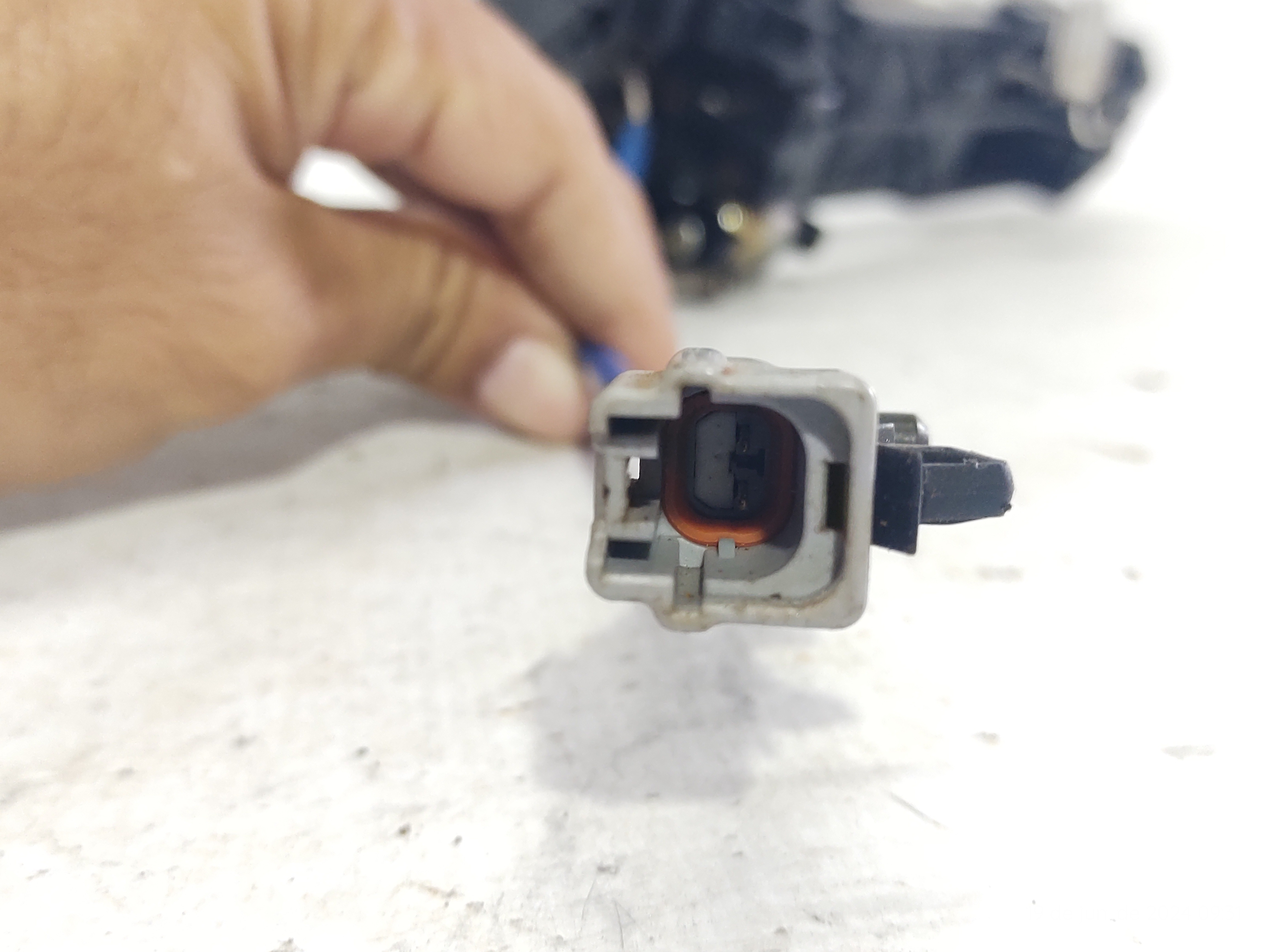 Maçaneta Ext Dianteira Direita Nissan Tiida 08/2013 Original Prata Dianteira 8