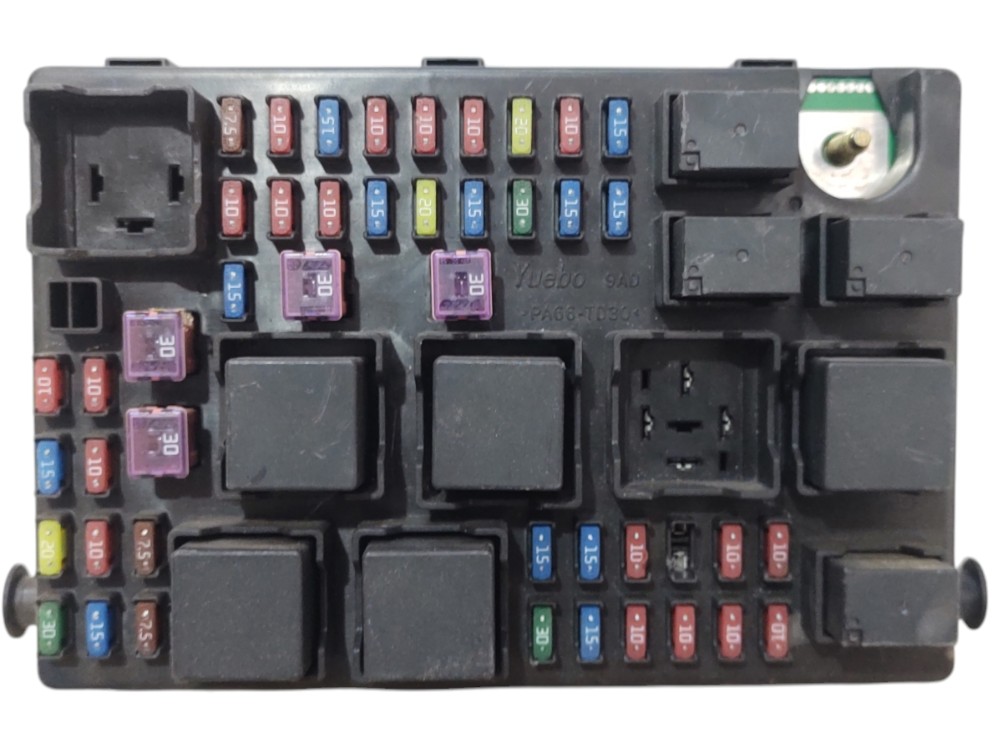 Caixa Fusíveis Chery Celler 1.5 2013 A 2015 A133723010ba 2