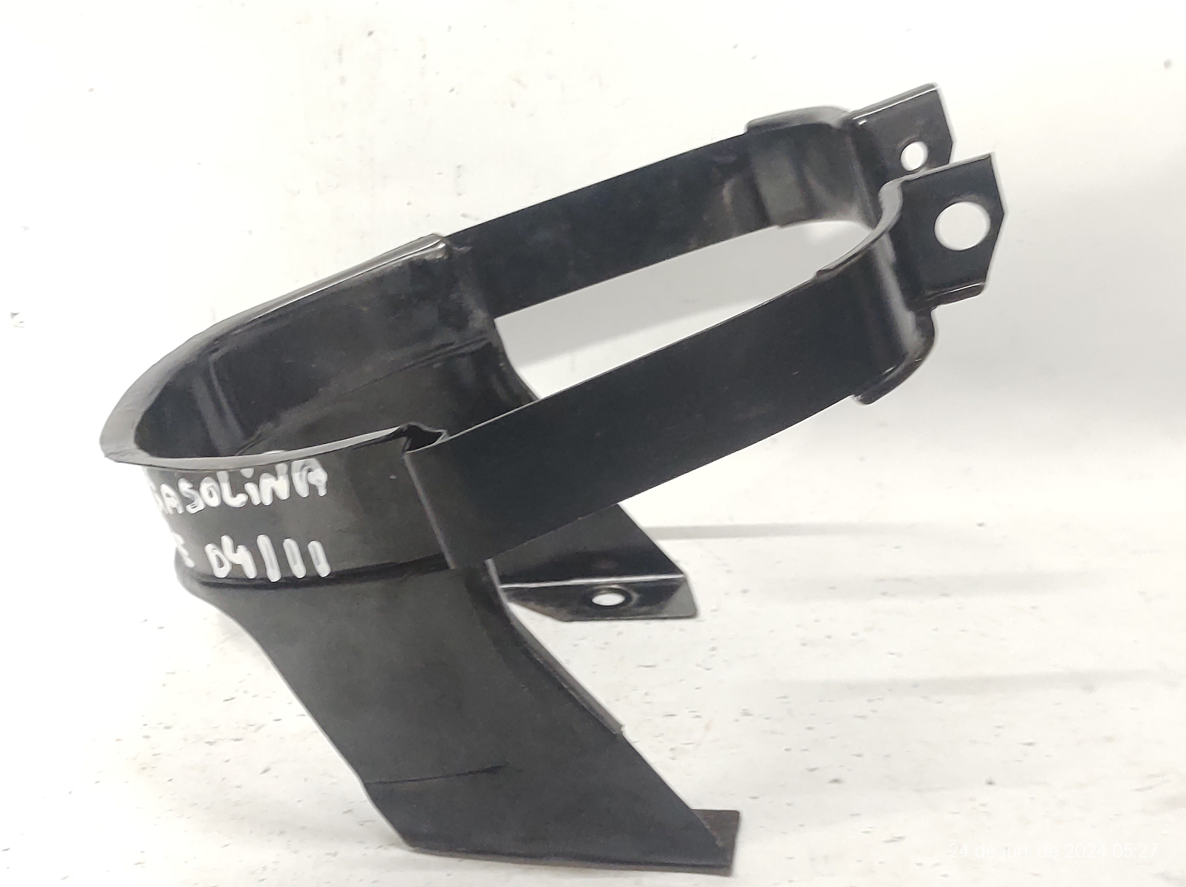 Suporte Reservatório Gasolina Partida Uno Mille 4 A 11 6