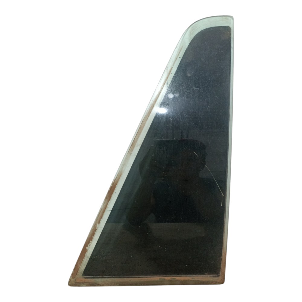 Vidro Vigia Traseiro Direito Vw Gol Parati G2 G3 G4 1