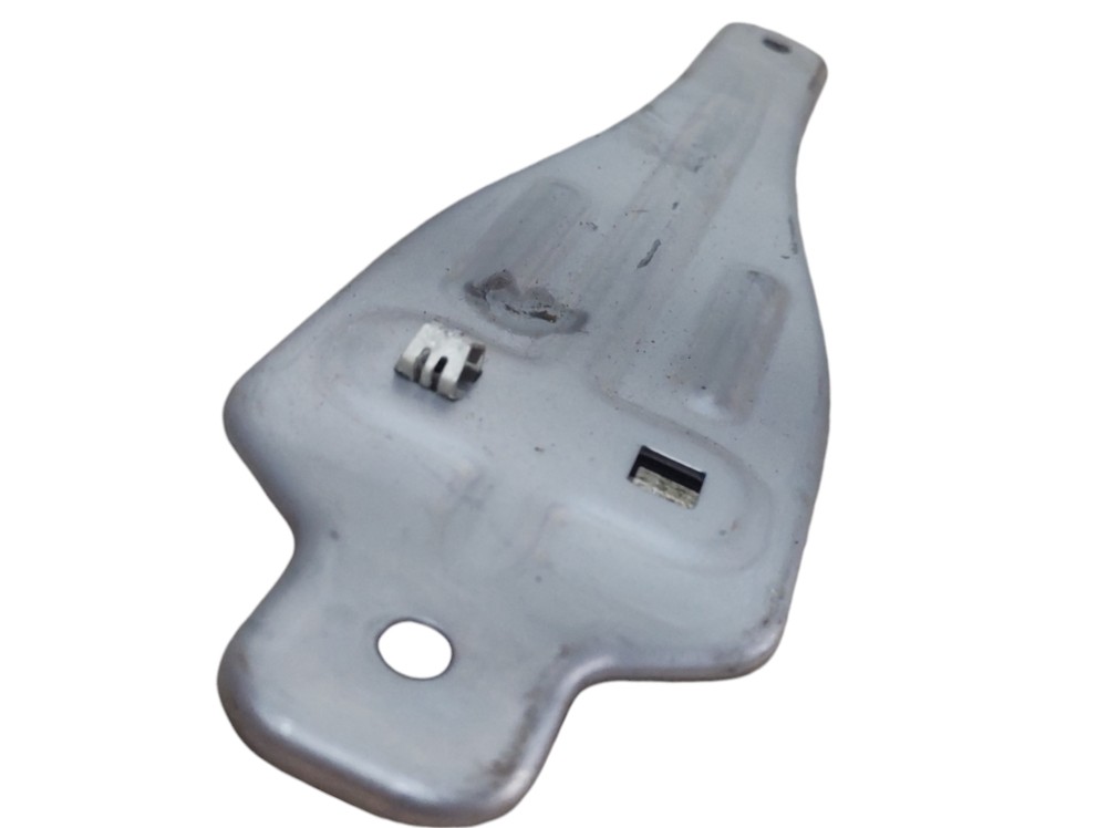 Suporte Guia Forro Porta Dianteira Direita Cobalt 2011 A 20 Prata 3