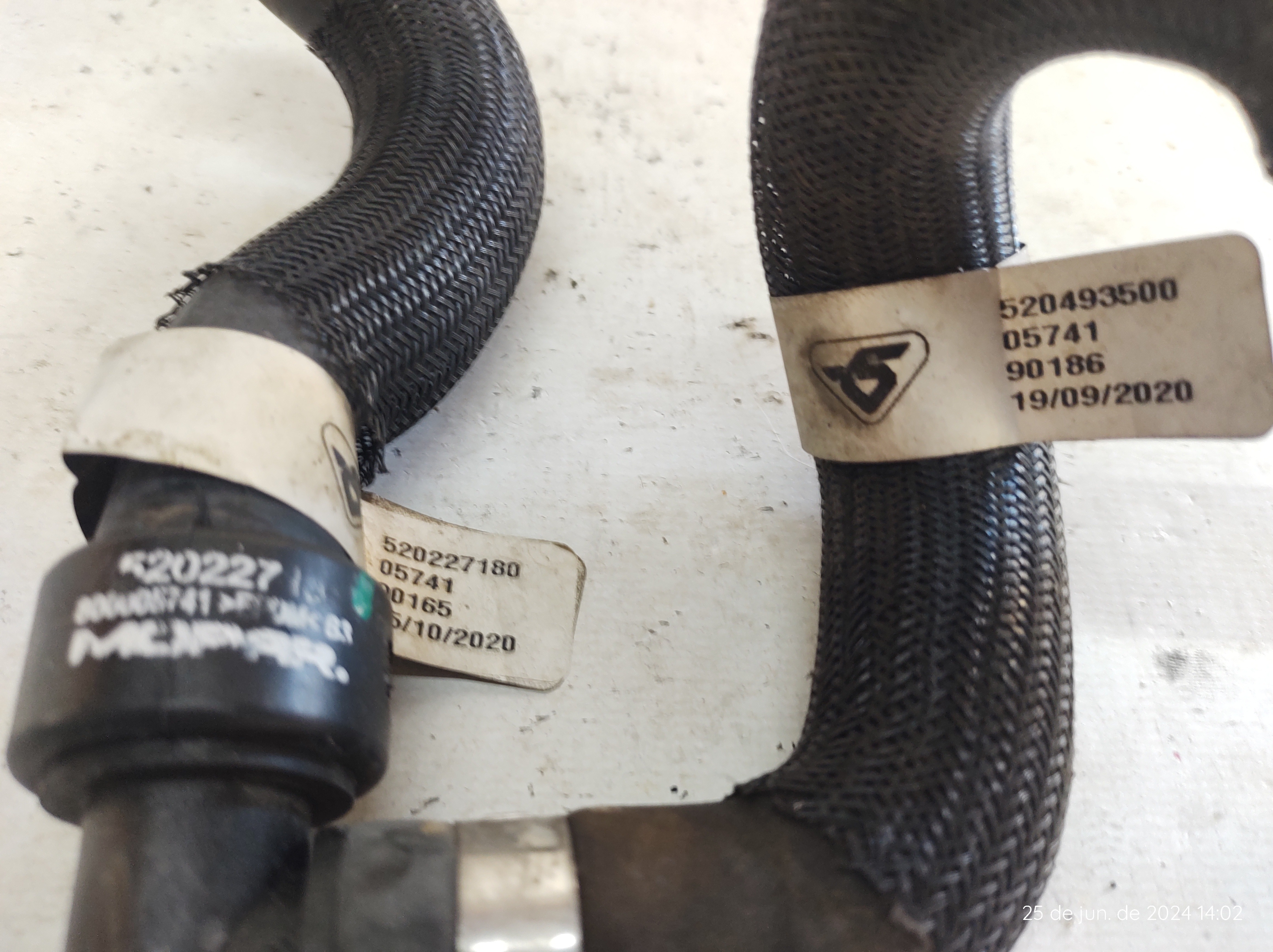 Mangueira Agua Radiador Cronos Argo 1.0 3cc 17 A 23 52044618 8