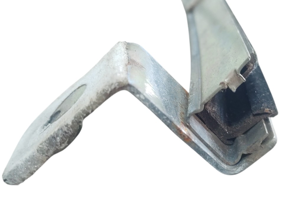 Guia Vidro Traseiro Direito Fiesta 2004 A 2012 Cinza 3