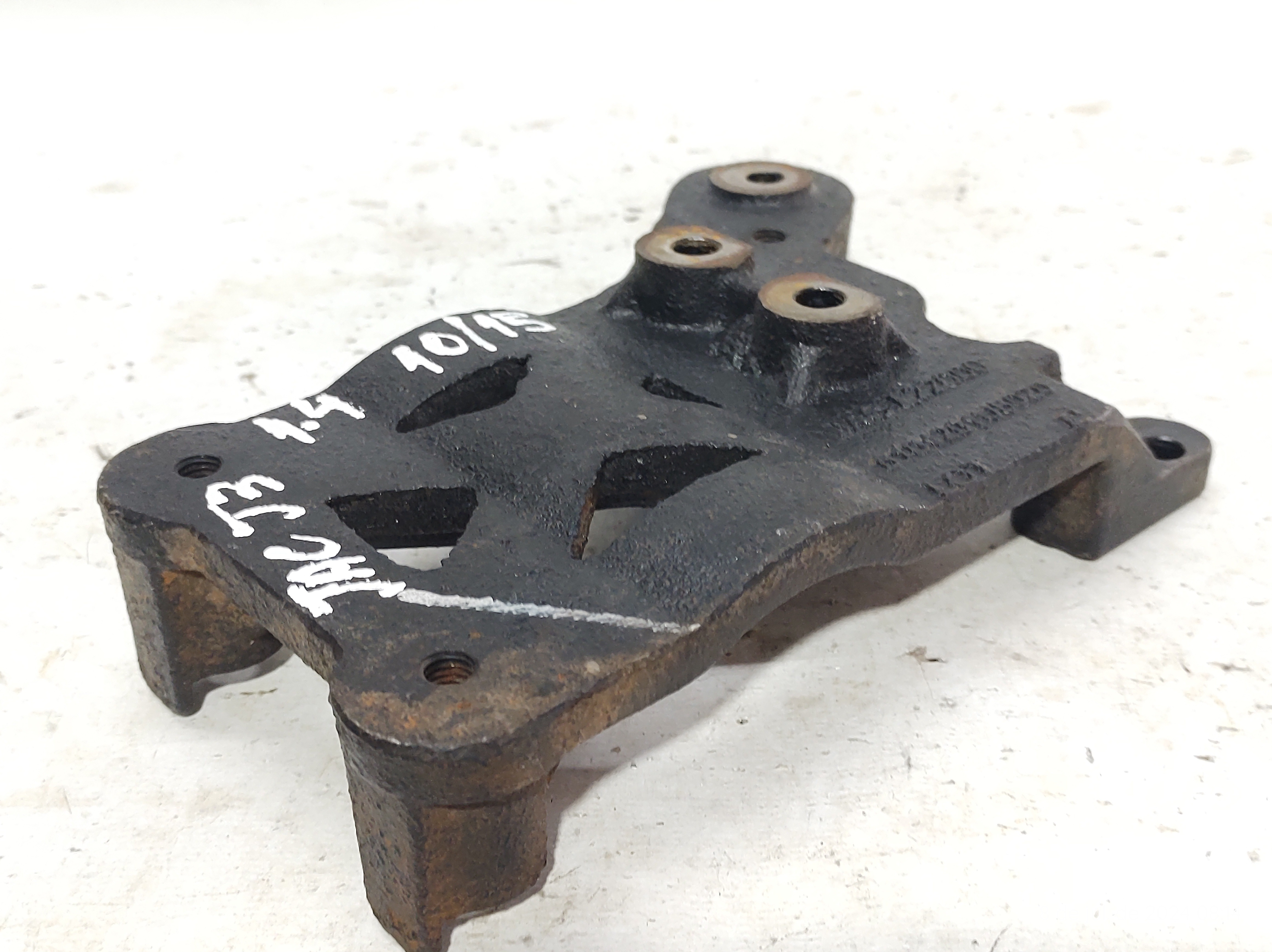 Suporte Compressor Ar Condicionado Jac J3 11a 15 810420u8020 4