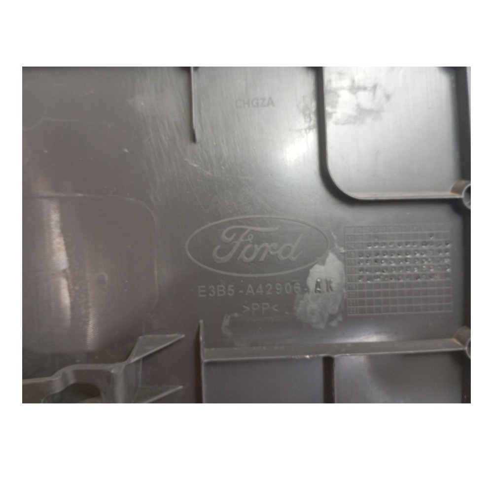 Tampão Porta Malas Ford Ka C/Riscos Ka 14/19 e3b5a42906ak 8
