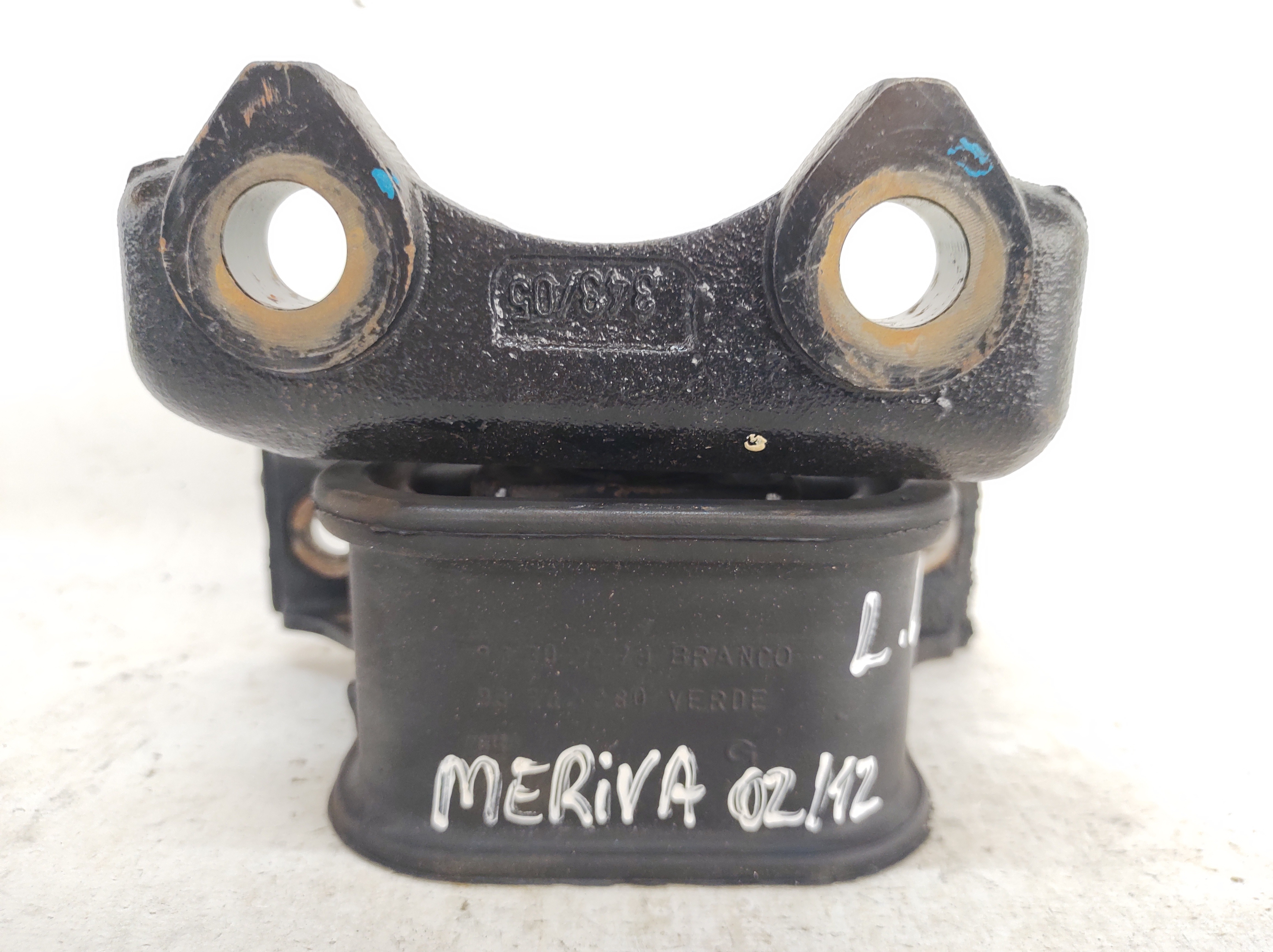 Coxim Direito Motor Meriva 1.4 1.8 02 A 12 93302279 7