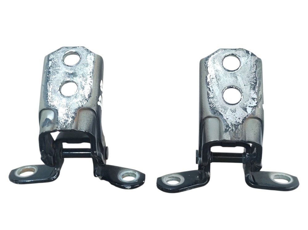 Dobradiça Porta Dianteira Direita Nissan March 2011 A 2015 3