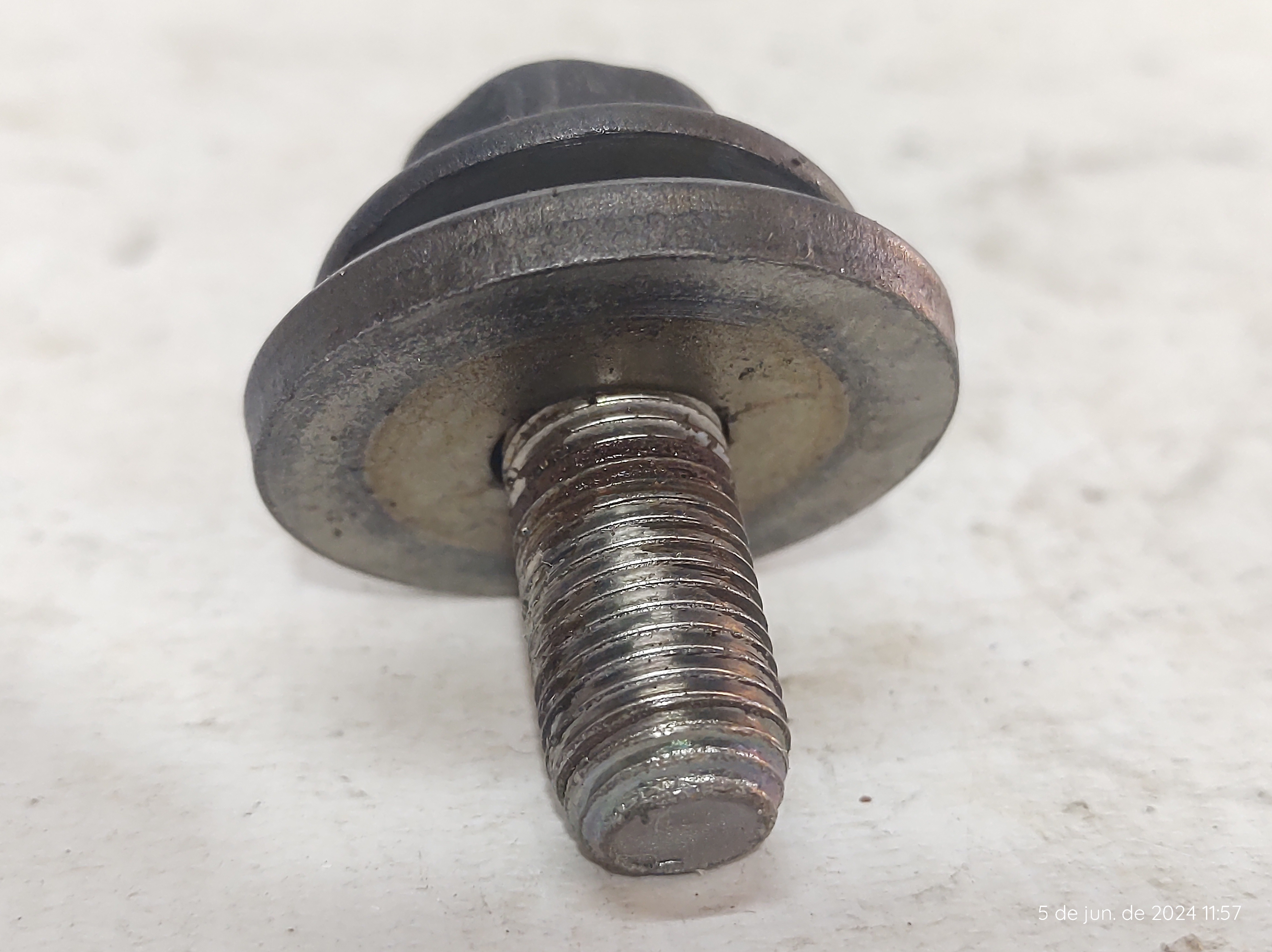 Parafuso Polia Virabrequim Corolla 03 A 08 2