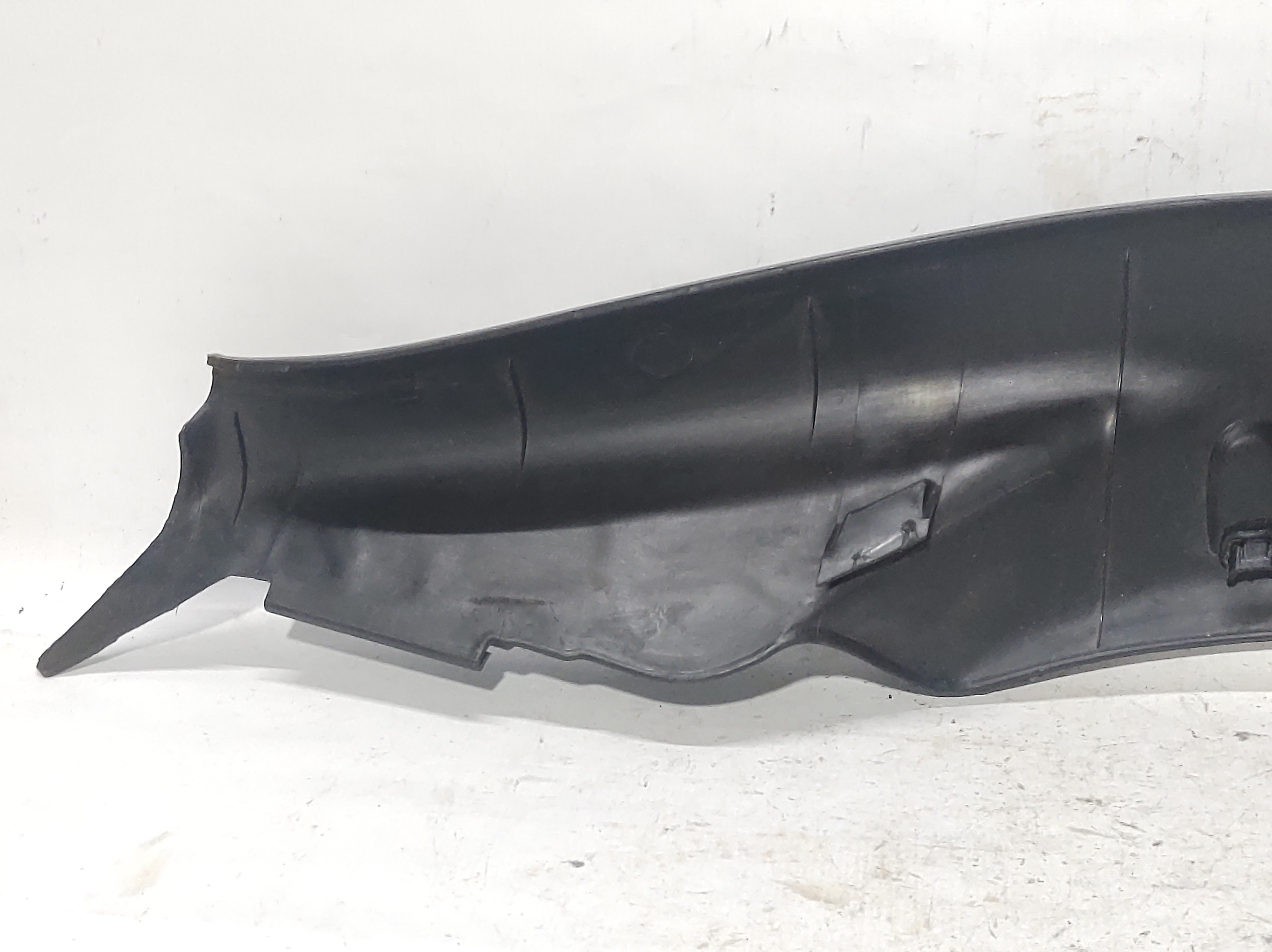 Moldura Caixa Roda Direita Golf 99 A 05 1j4867766 5