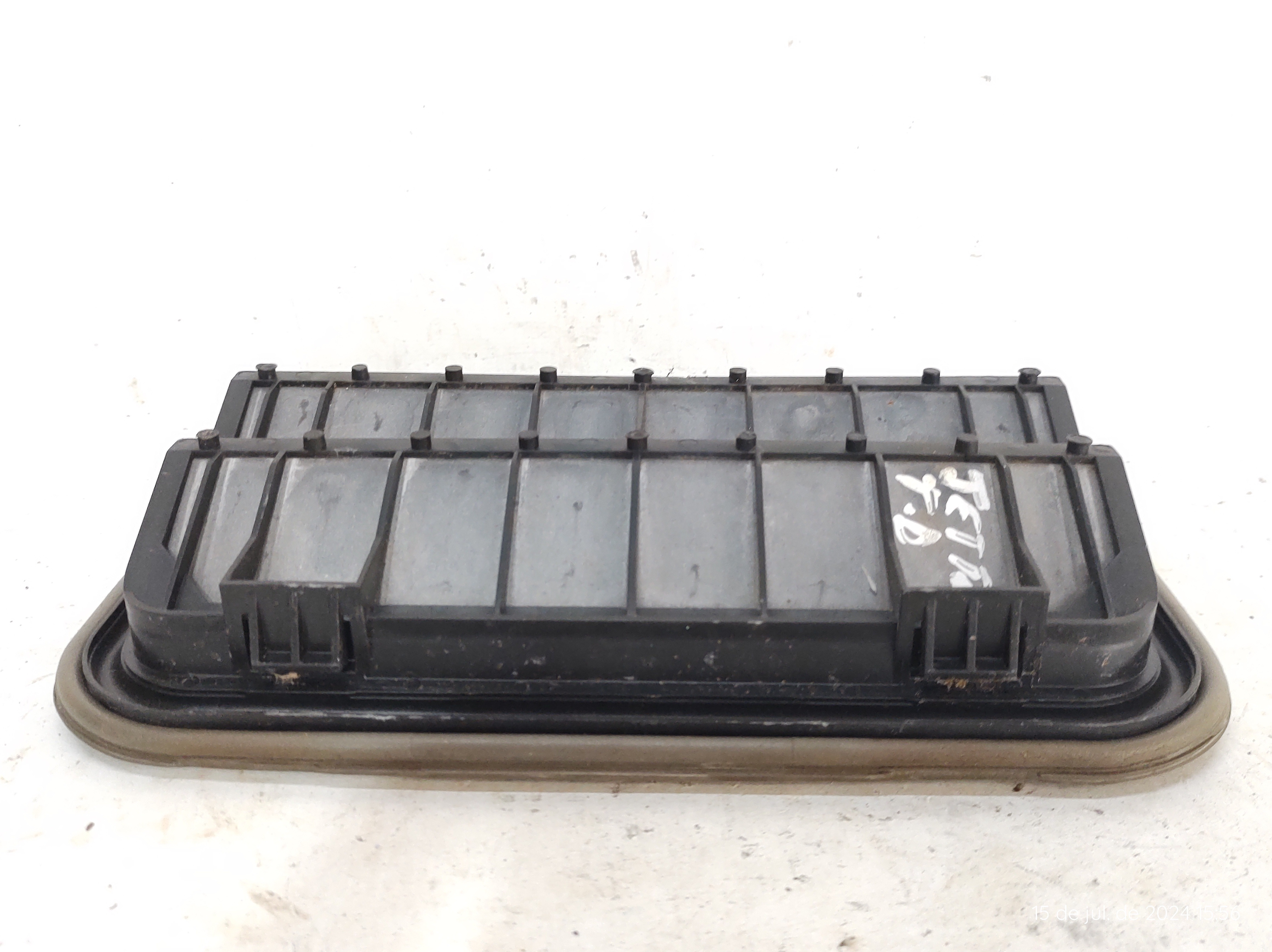 Difusor Ar Carroceria Traseira Direita Jetta 11 A 15 6