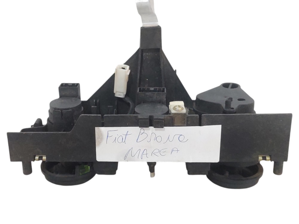 Botão Comando Ar Condicionado Marea 1999 A 2007 568740100 Preto 4