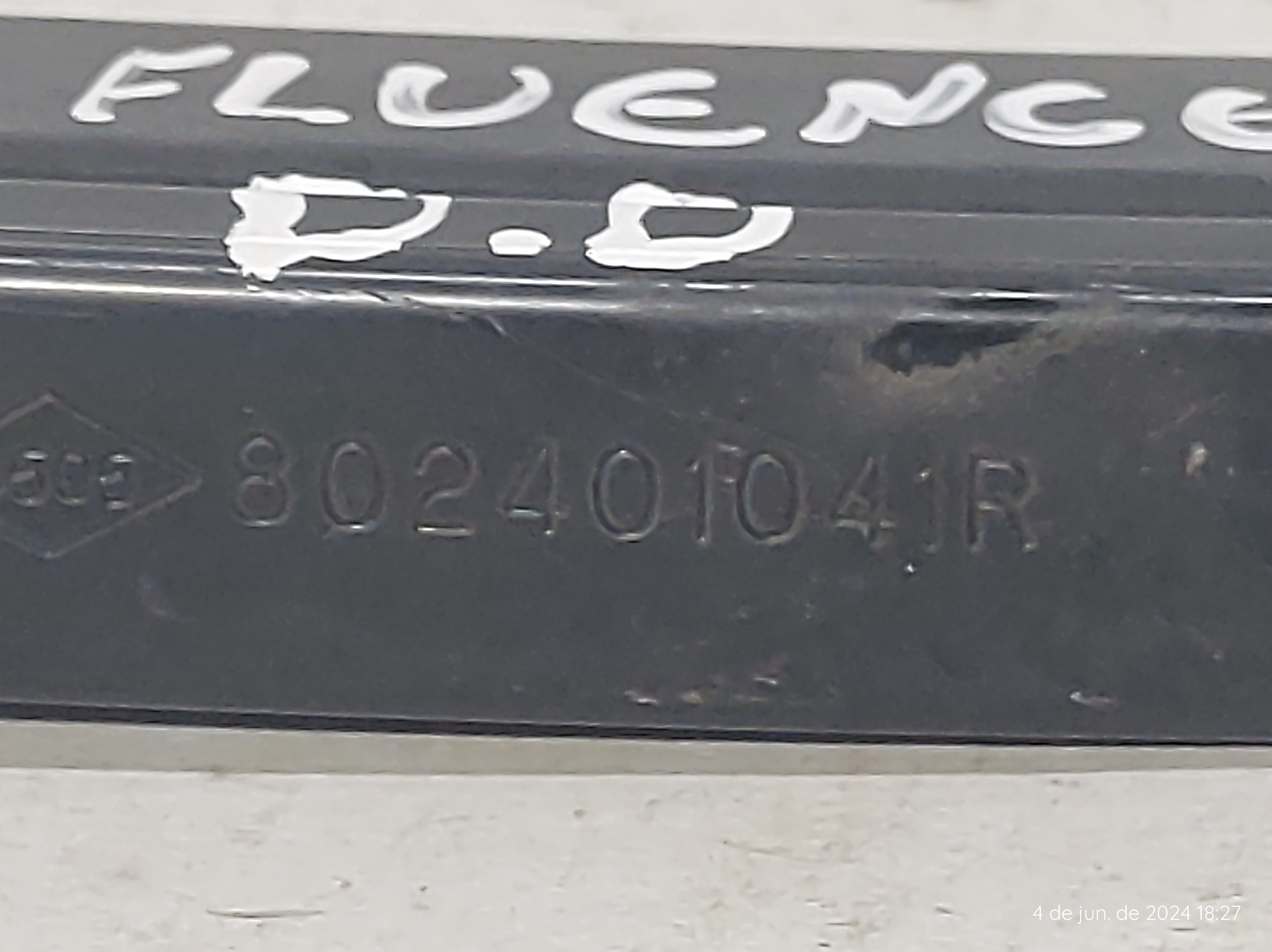 Guia Vidro Dianteiro Direito Fluence 11 A 15 802401041r 7