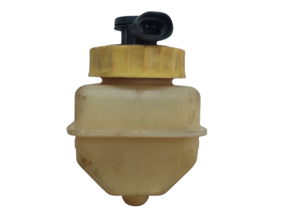 Reservatório De  Fluido Do Freio Corsa Classic 1996 A 2010 6