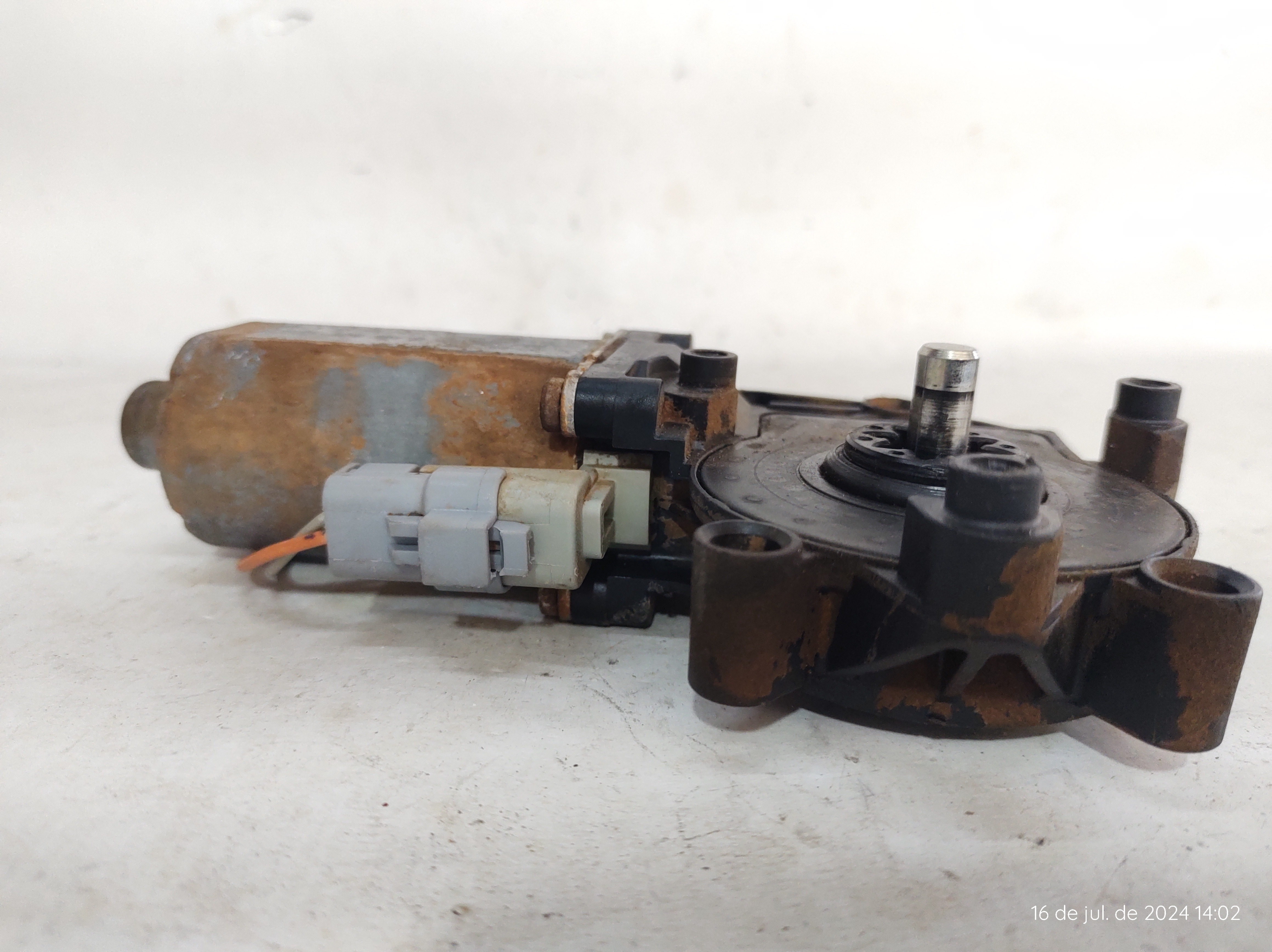 Motor Vidro Elétrico Diant Direito Peugeot 206  0130821762 6