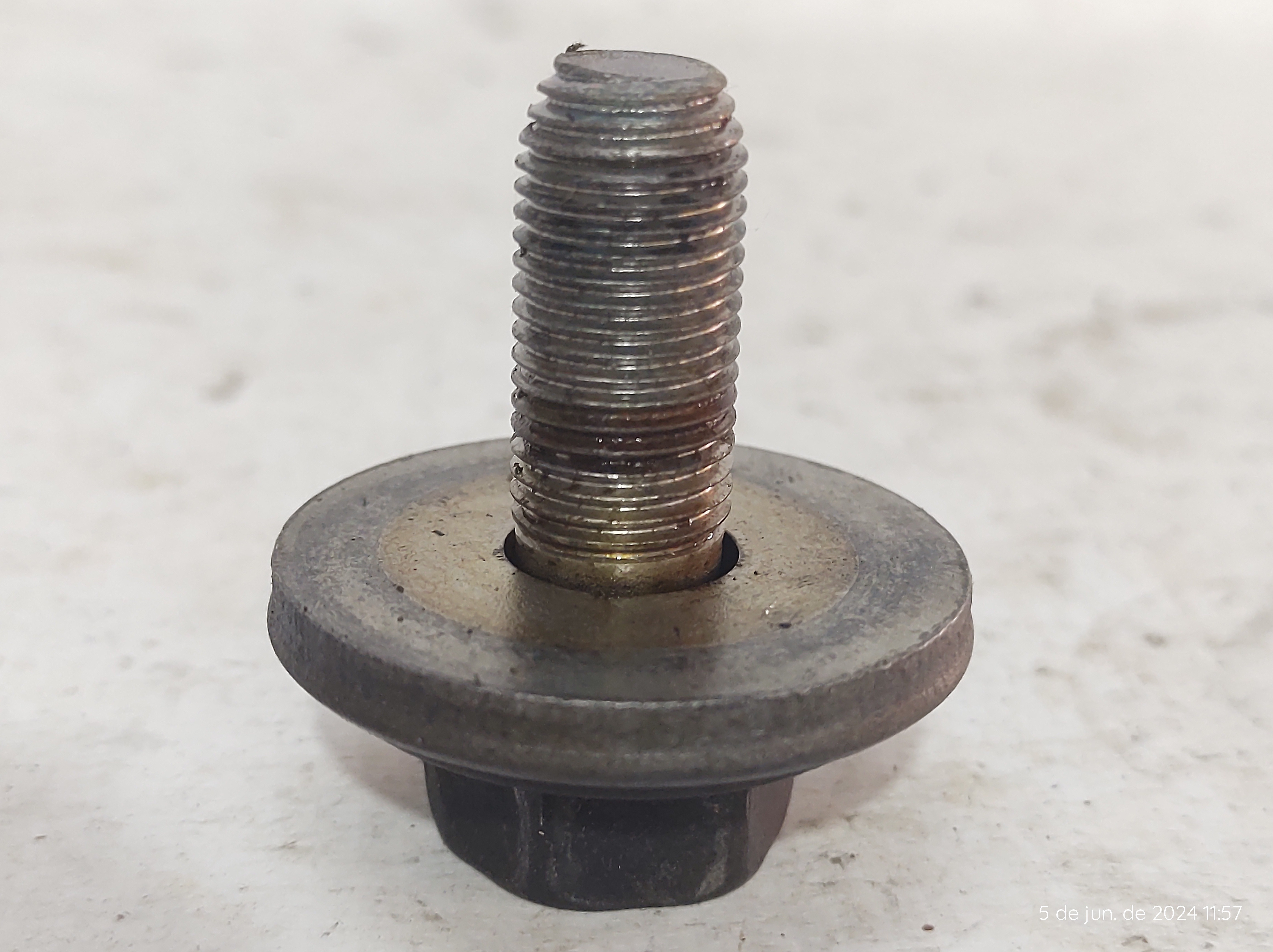 Parafuso Polia Virabrequim Corolla 03 A 08 3