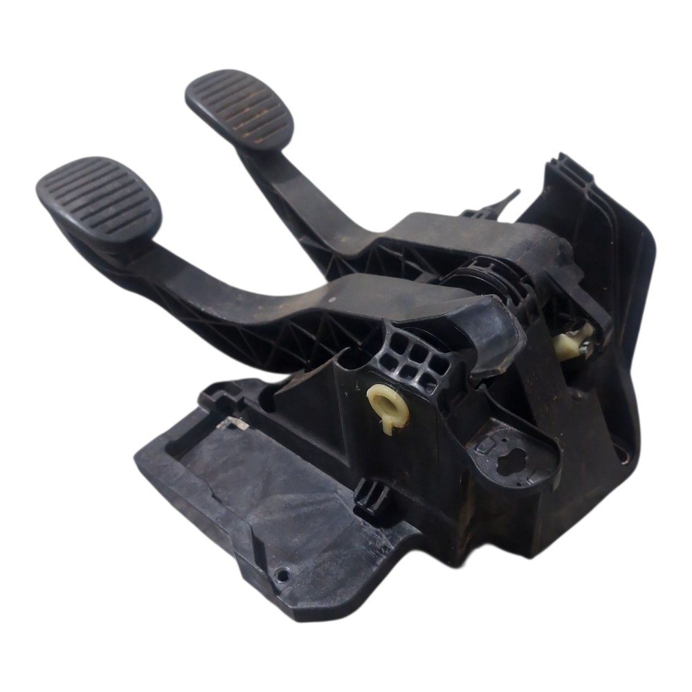 Base Pedaleira Strada 1.4 2020 2021 2022 2023