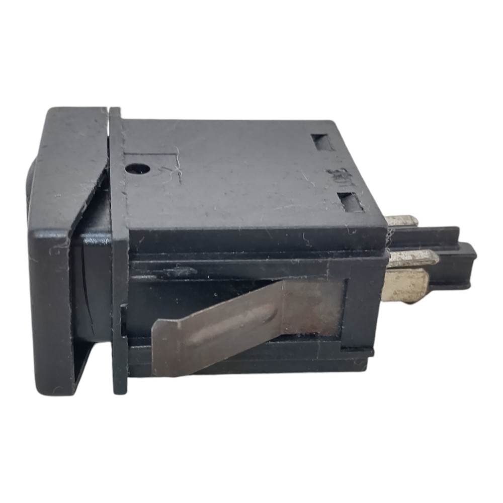 Botão Desembaçador Traseiro Vw Santana 1998 A 2006 5