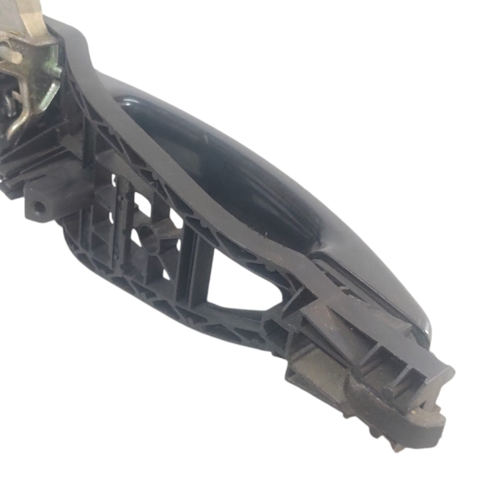 Maçaneta Traseira Esquerda Gm Agile 2009 A 16 94737663 – Preto – Traseira 3