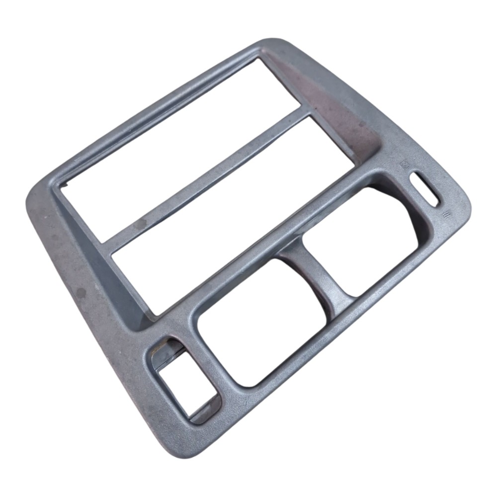 Moldura Painel Central Pajero Tr4 2003 2004 2005 2006 A 2008