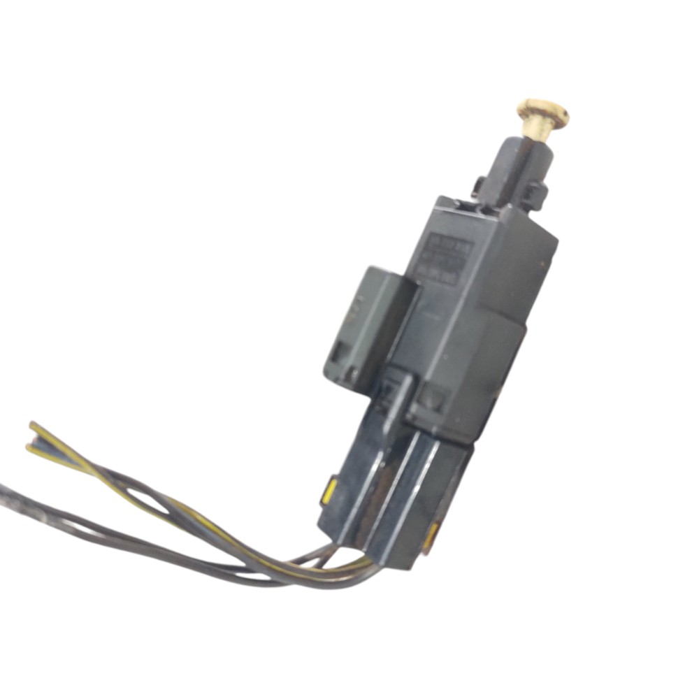 Interruptor Pedal Luz Freio Classic Vectra Astra 2011 A 2016 3