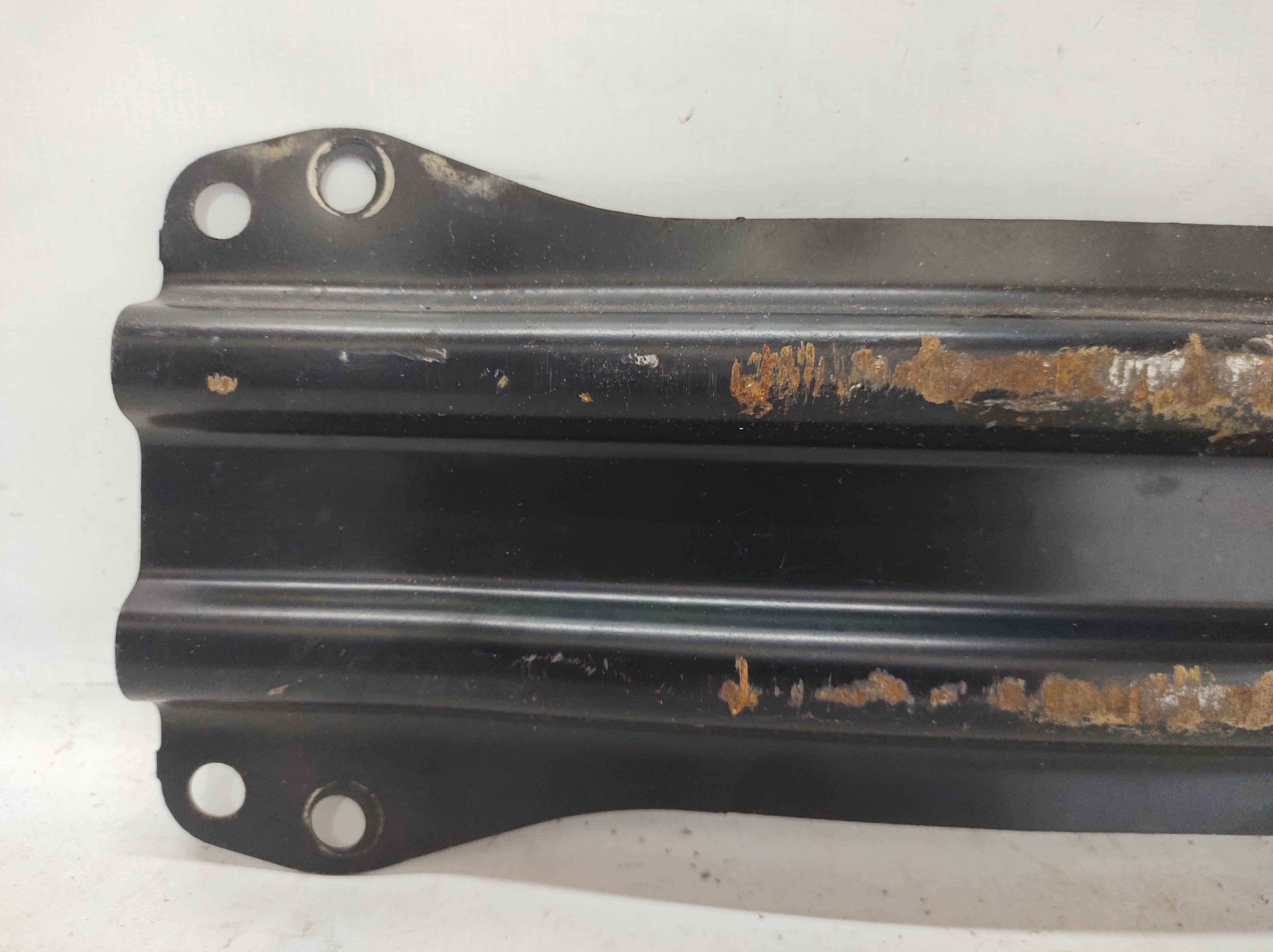 Travesa Superior Escapamento Ka 1.0 3cc 14 A19 E3b1a108k40aa 2