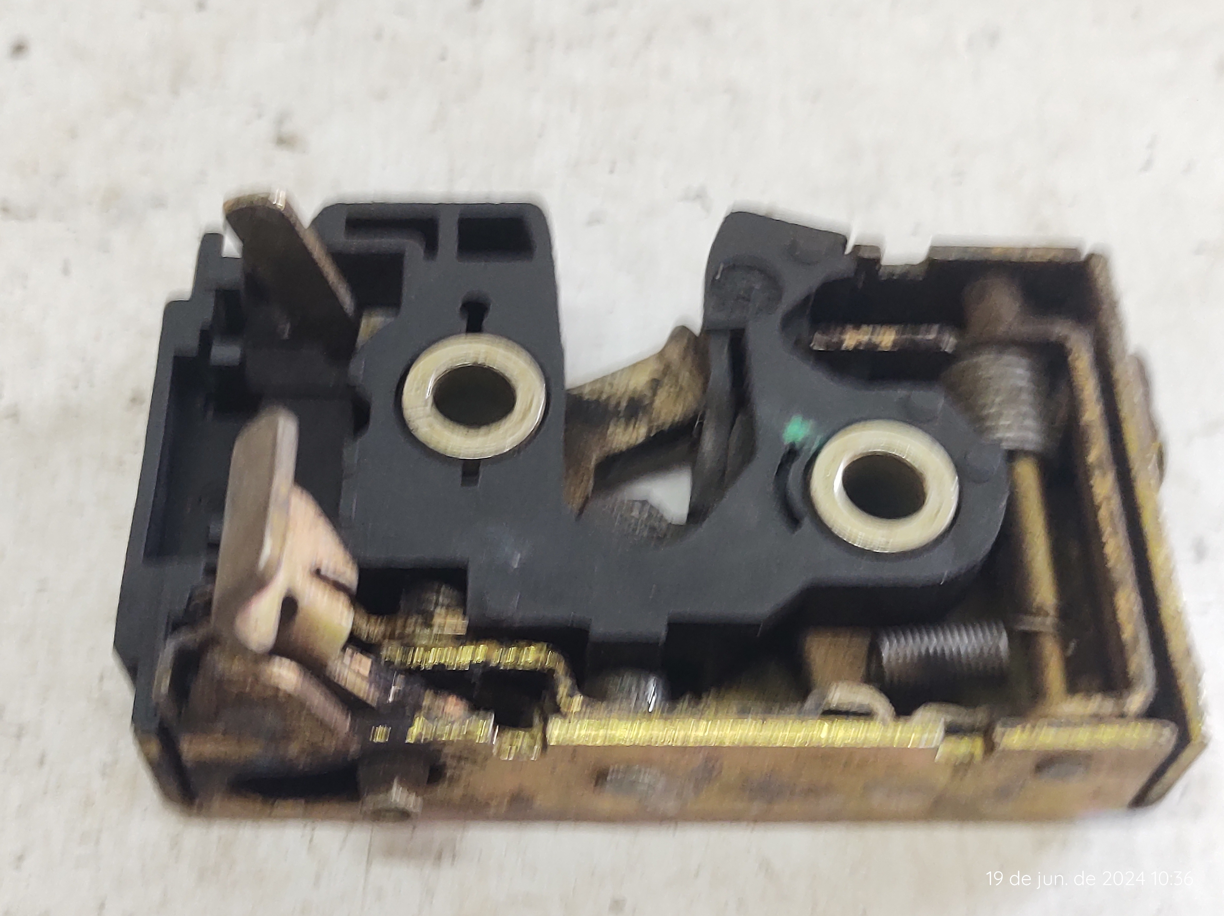 Fechadura Traseira Direita Passat Alemão 94 A 97 357839016d 7