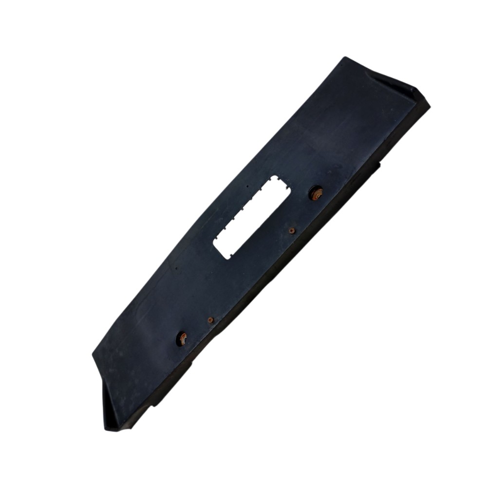 Moldura Placa Tras Strada 2004 2005 2006 2007 2008 A 2013