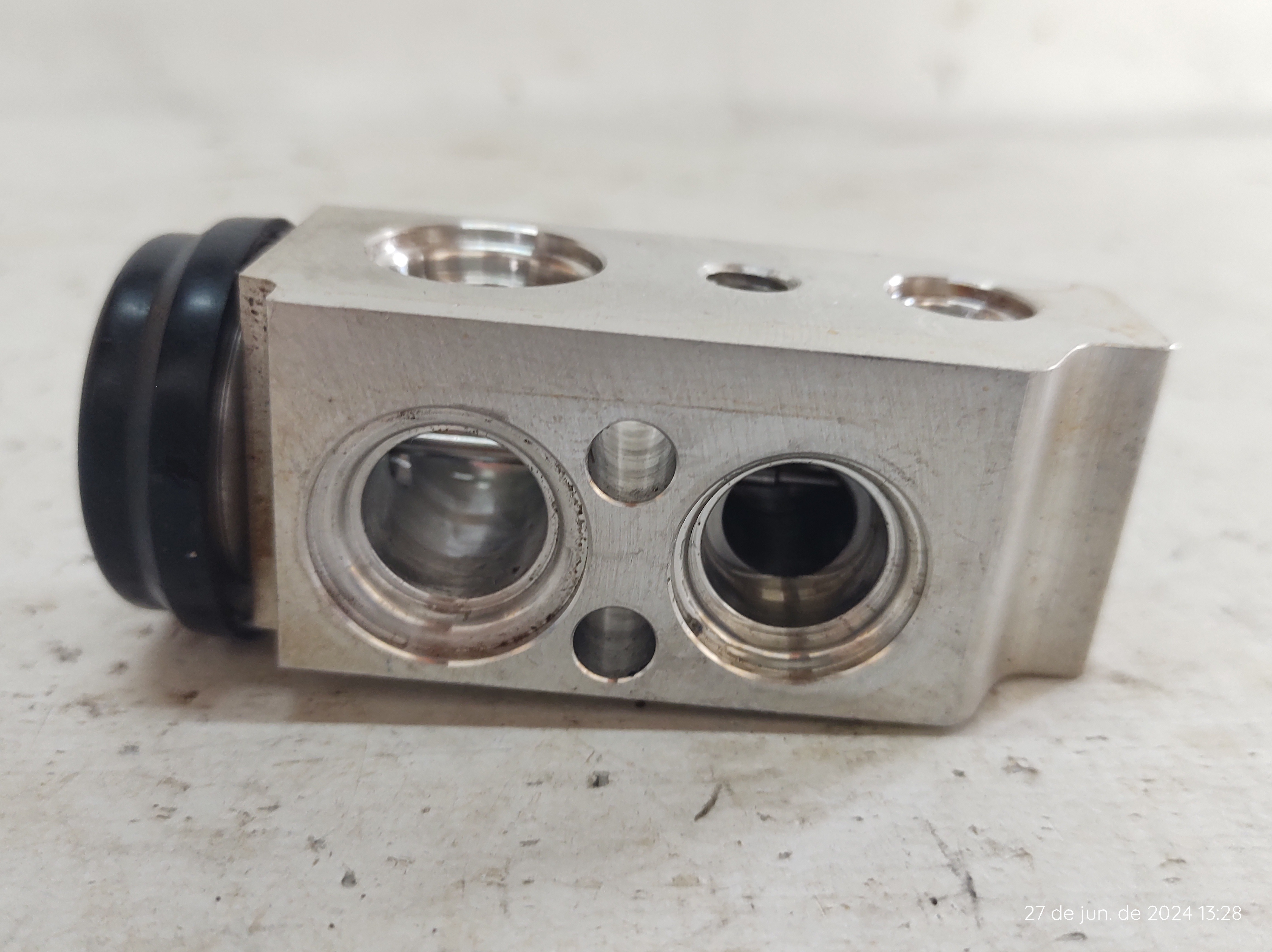 Válvula Block Ar Condicionado Jac J3 11 A 15 4