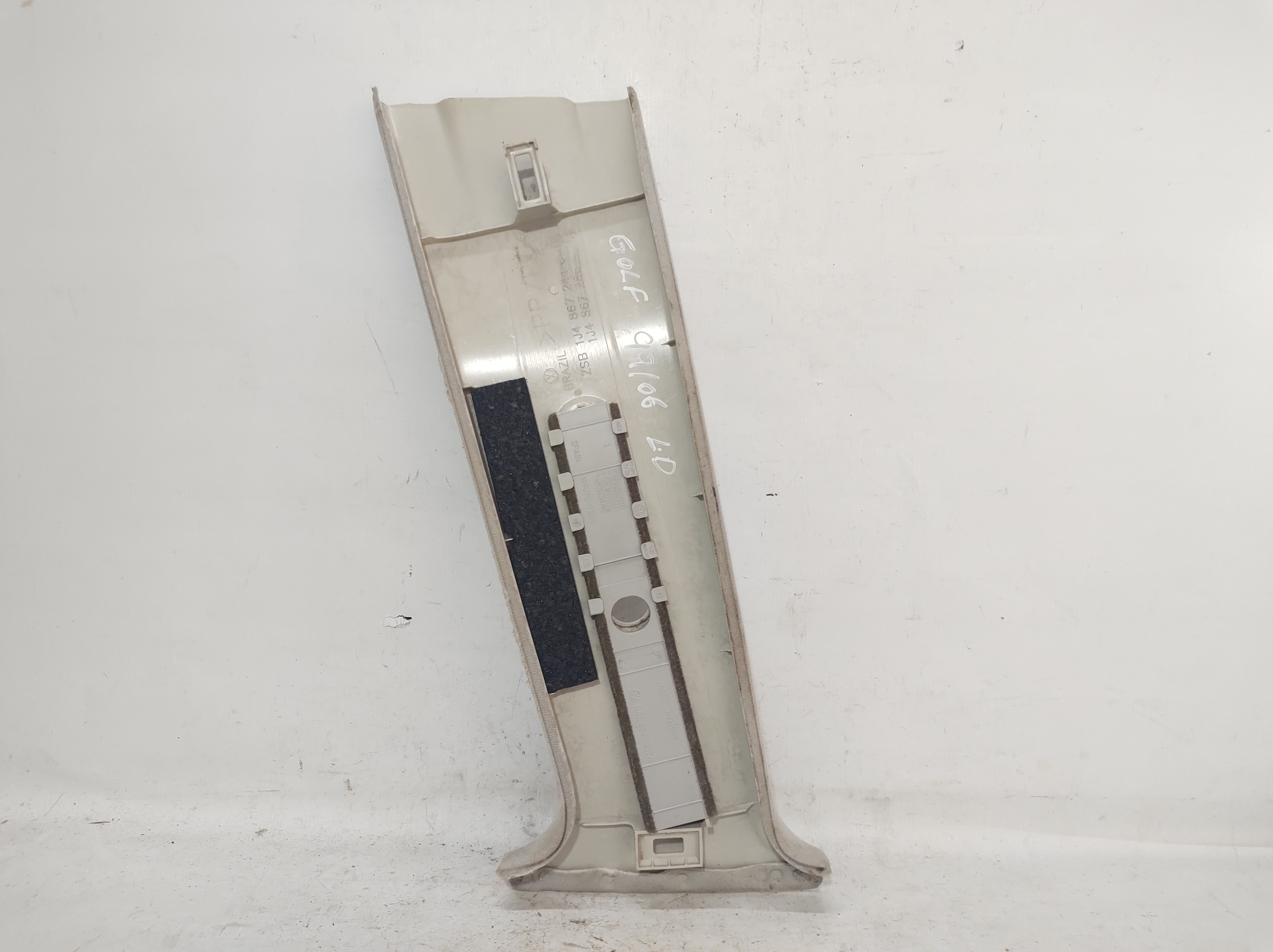 Moldura Coluna Central Direita Golf 99 A 6 1j4867244c 5