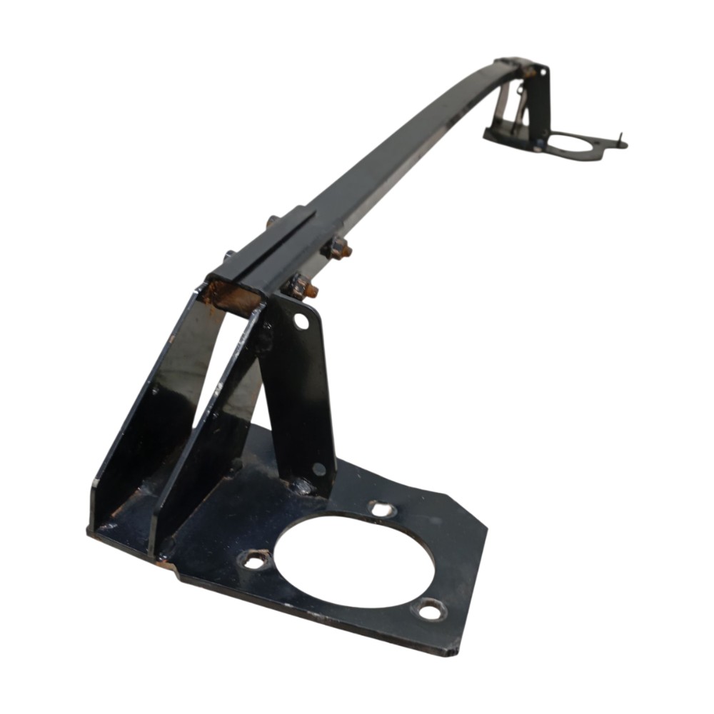 Travessa Motor Pajero Tr4 2.0 2003 2004 2005 2006 2007 2008 4