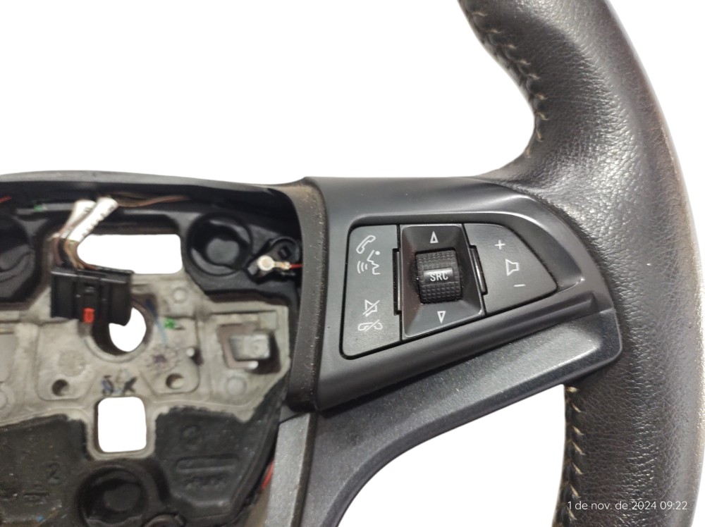 Volante Direção Com Comandos Cobalt 2016 A 2020 34134813a Preto 8